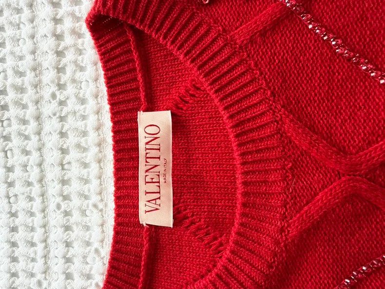 Valentino Valentino Red knit pullover Size L / US 10 / IT 46 - 2 Thumbnail
