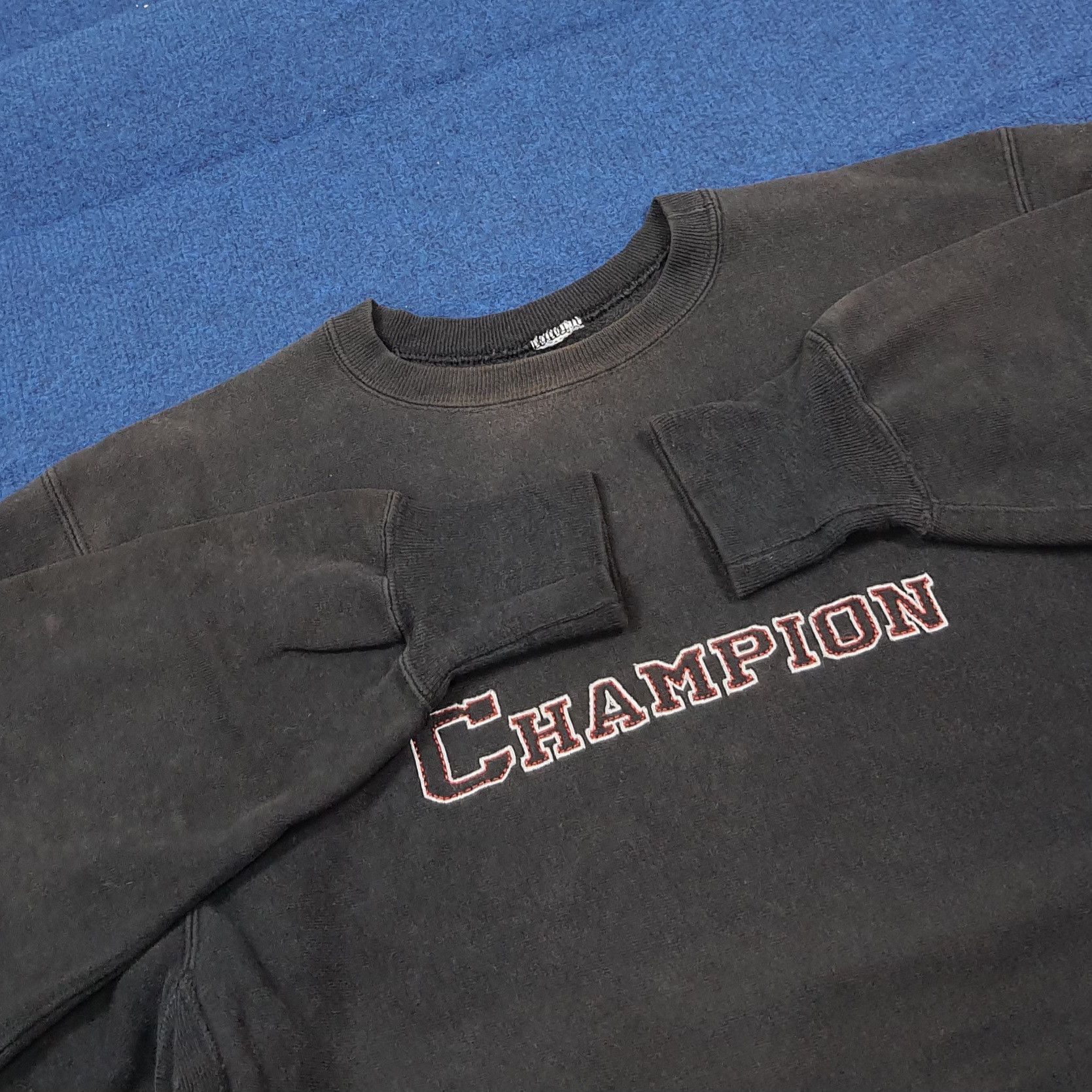 Champion Vintage Champion Black Hoodie Sweatshirt C292N19 Size US M / EU 48-50 / 2 - 5 Thumbnail