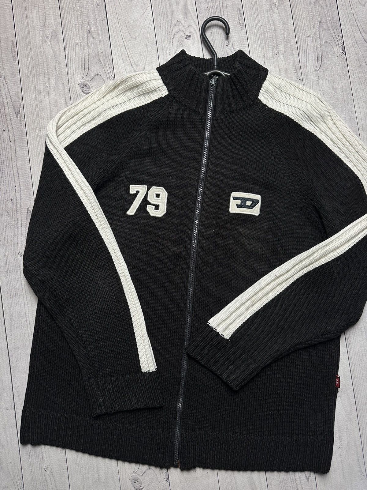 Diesel × Vintage Vintage Diesel sweater knitted size L big logo 79 Size US L / EU 52-54 / 3 - 7 Thumbnail