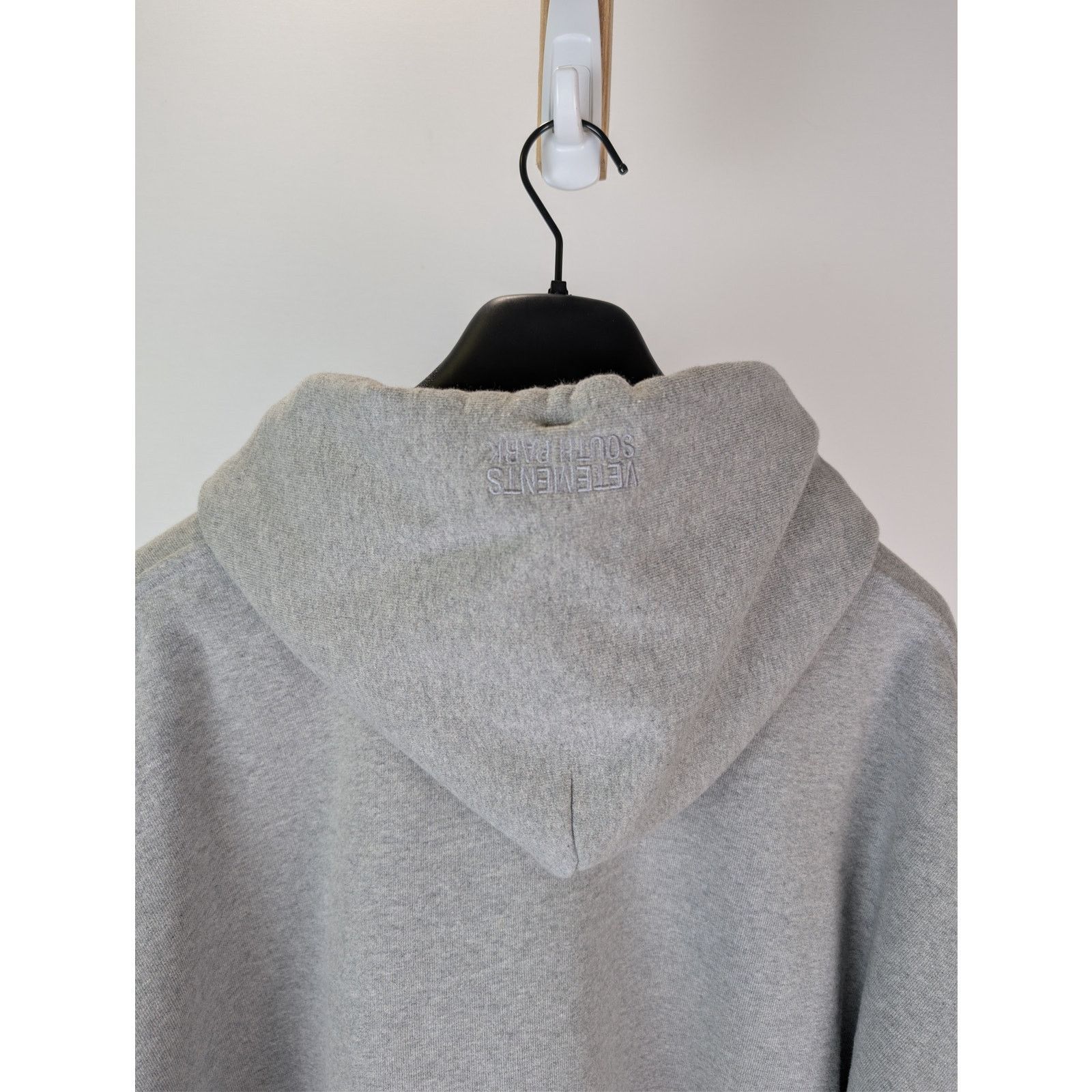 Vetements o1rshd1 Oversized Graphic-Print Hoodie in Grey Size US XL / EU 56 / 4 - 16 Thumbnail