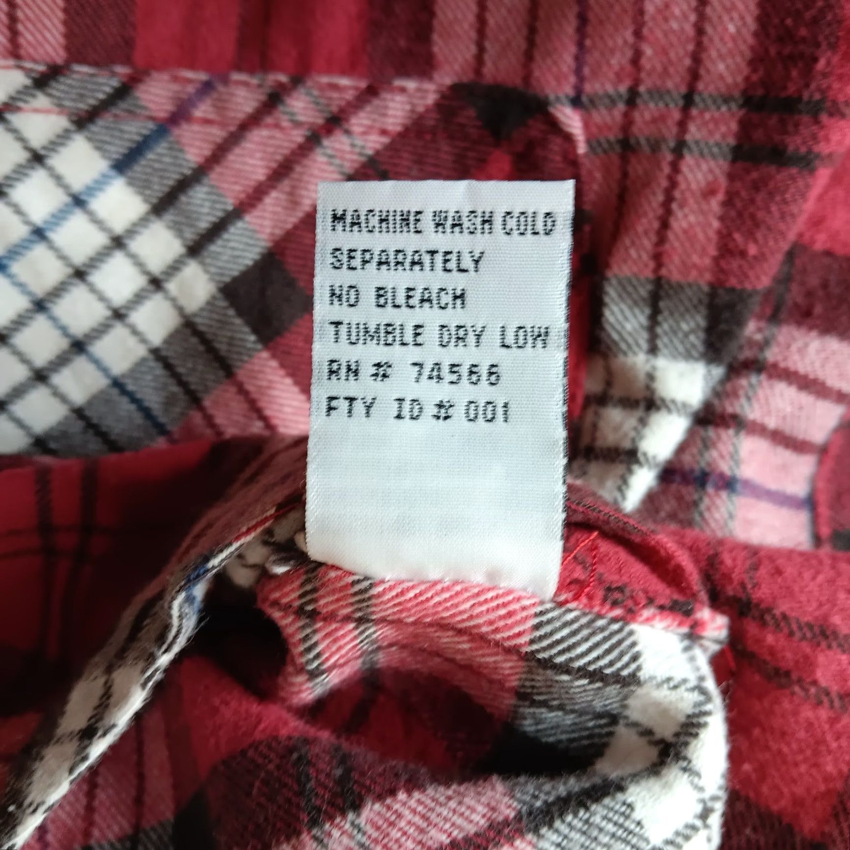 Marlboro Marlboro Vest Men Medium Flannel Reversible Black Quilted Zip Red Vintage READ Size US M / EU 48-50 / 2 - 7 Thumbnail