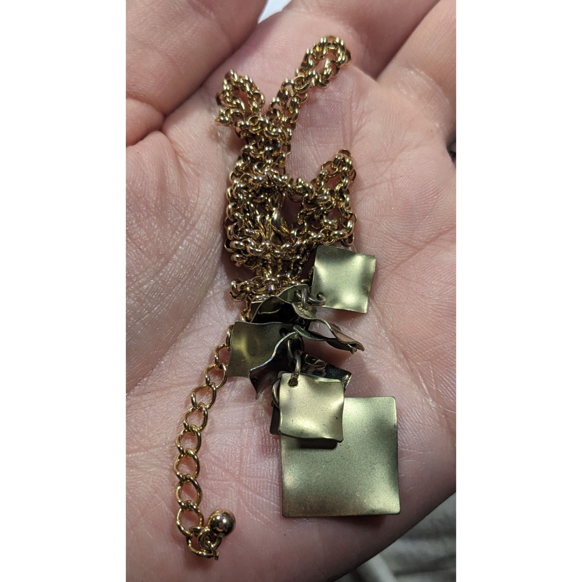 Other Modernist Textured Geometric Gold Tone Cluster Pendant Neckl Size ONE SIZE - 5 Thumbnail