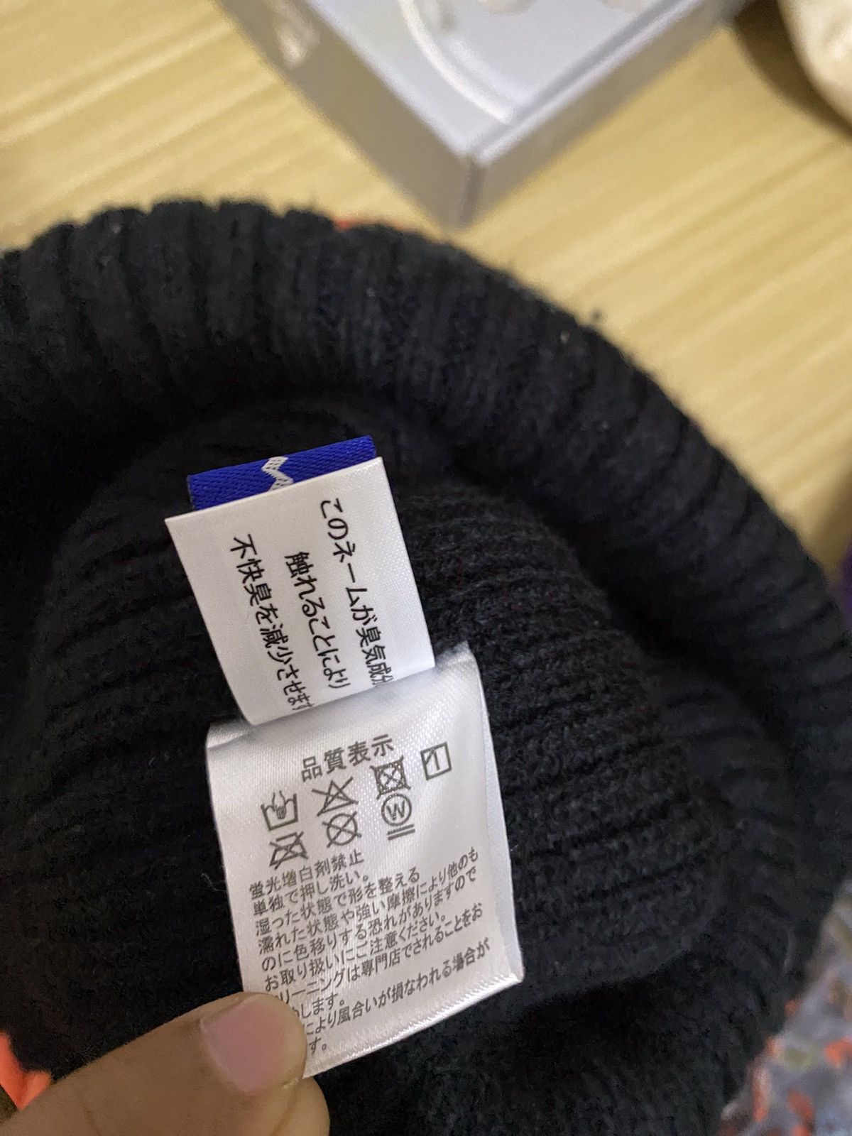 Champion × Vintage Vintage Champion Stripe Design Beanie Hat Size ONE SIZE - 6 Thumbnail