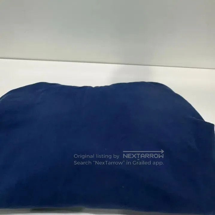 Balenciaga Balenciaga Oversized Hoodie in Sea Blue. Size US S / EU 44-46 / 1 - 8 Thumbnail