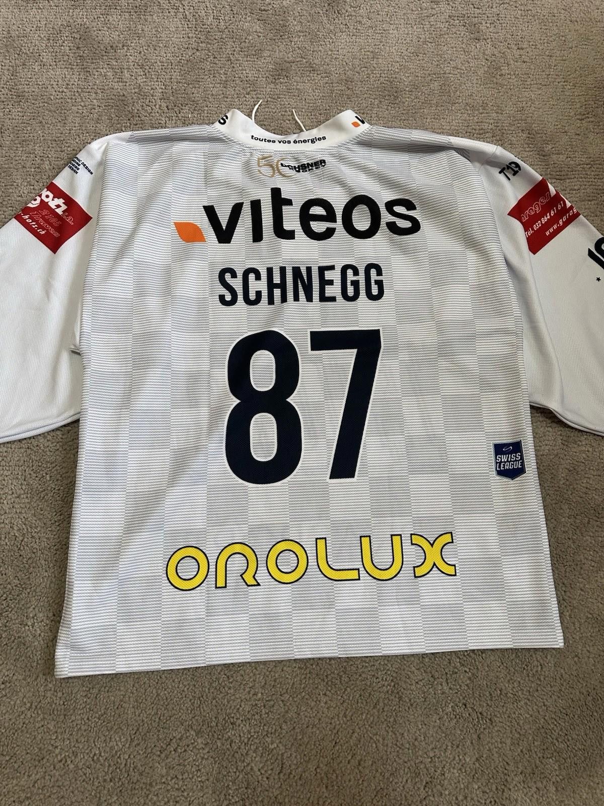 Other HC LA CHAUX DE FONDS HOCKEY SHIRT JERSEY OCHSNER #Schnegg Size US L / EU 52-54 / 3 - 8 Thumbnail