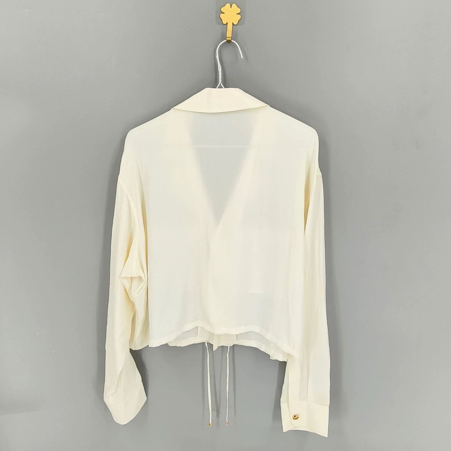 Celine Celine beige shirt with gold buttons Size XS / US 0-2 / IT 36-38 - 2 Thumbnail