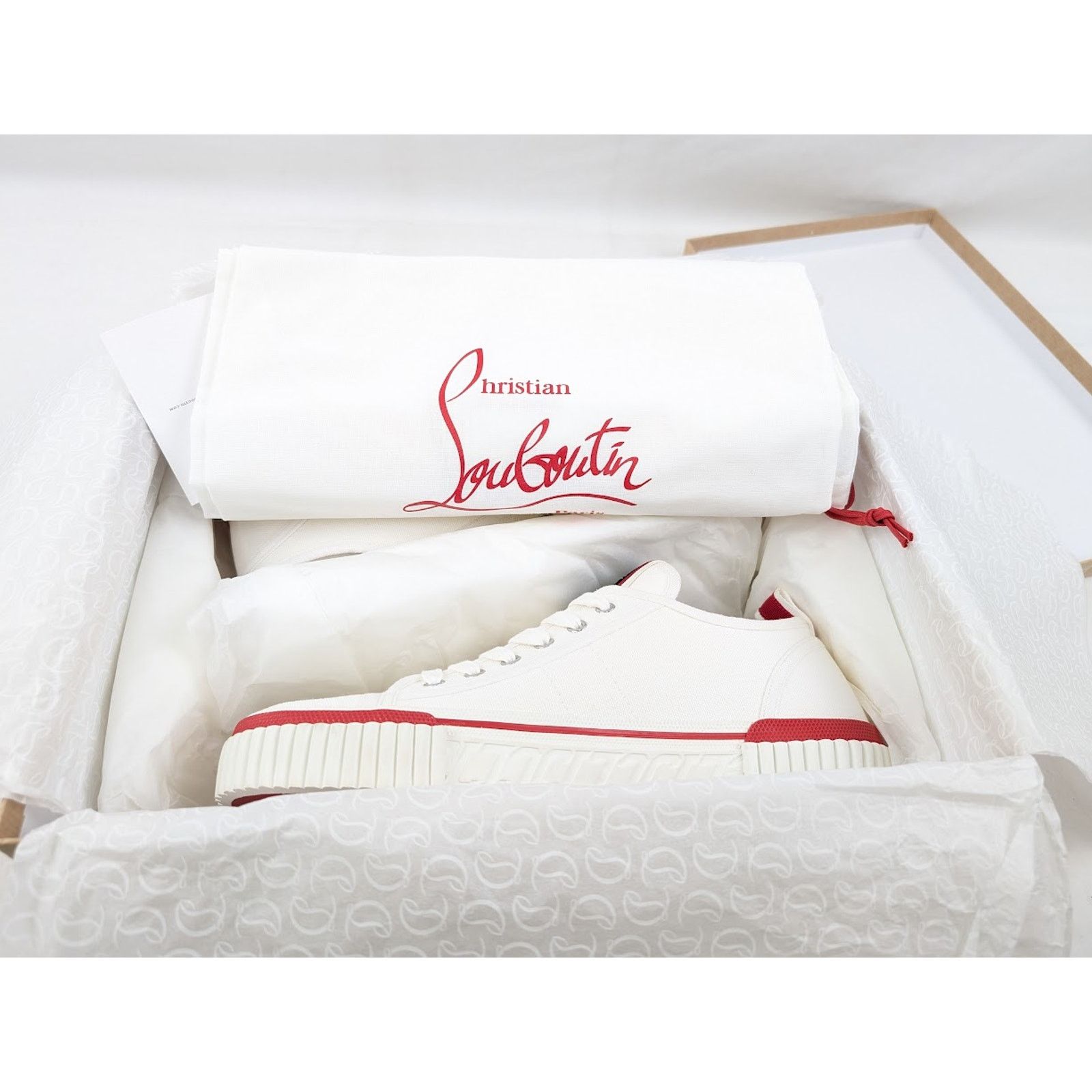 Christian Louboutin o1rshd1 Pedro Boat Flat Sneakers in White Size US 13 / EU 46 - 19 Thumbnail