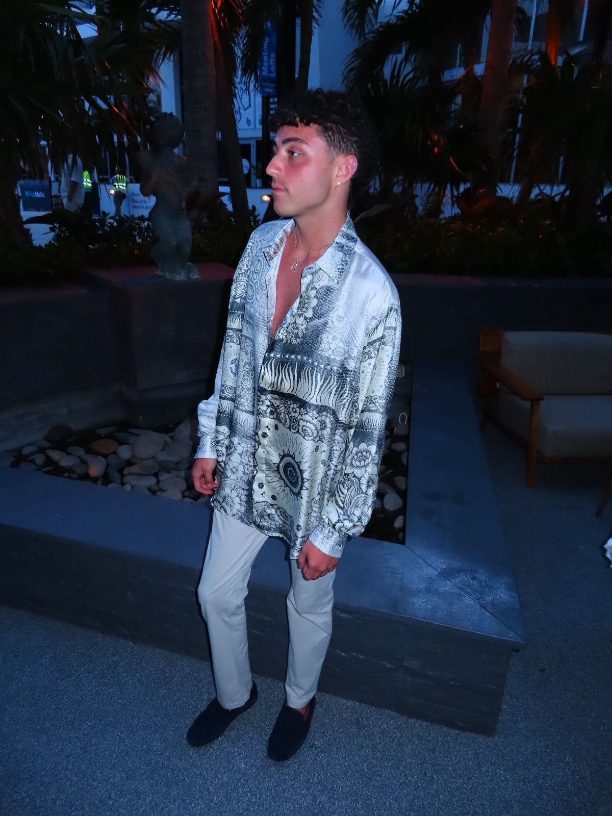 Roberto Cavalli Roberto Cavalli Shirt 🌴 Size US S / EU 44-46 / 1 - 3 Thumbnail