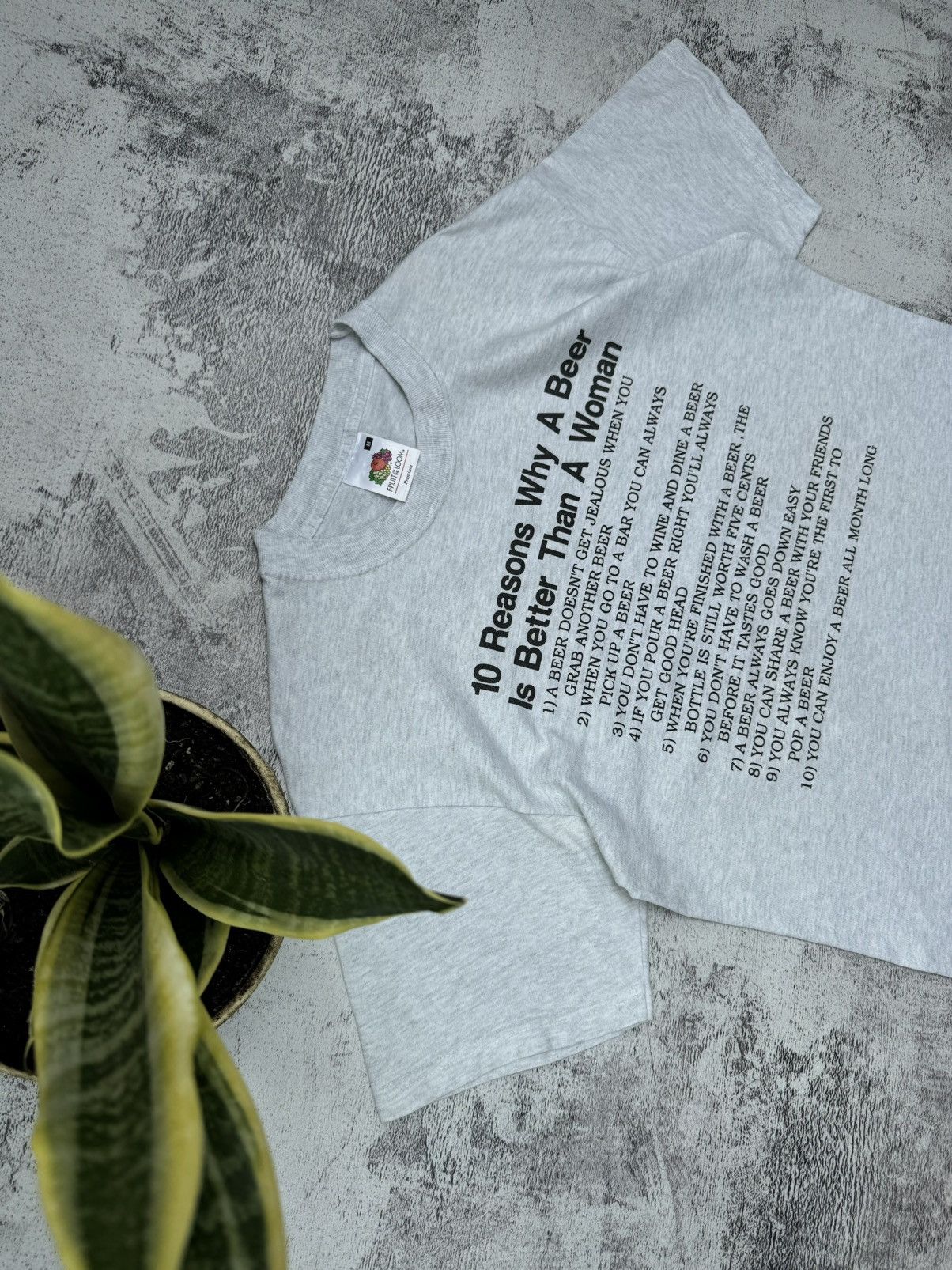 Vintage Mem 10 Reasons Why A Beer Is Better Than A Woman T Shirt Size US M / EU 48-50 / 2 - 6 Thumbnail