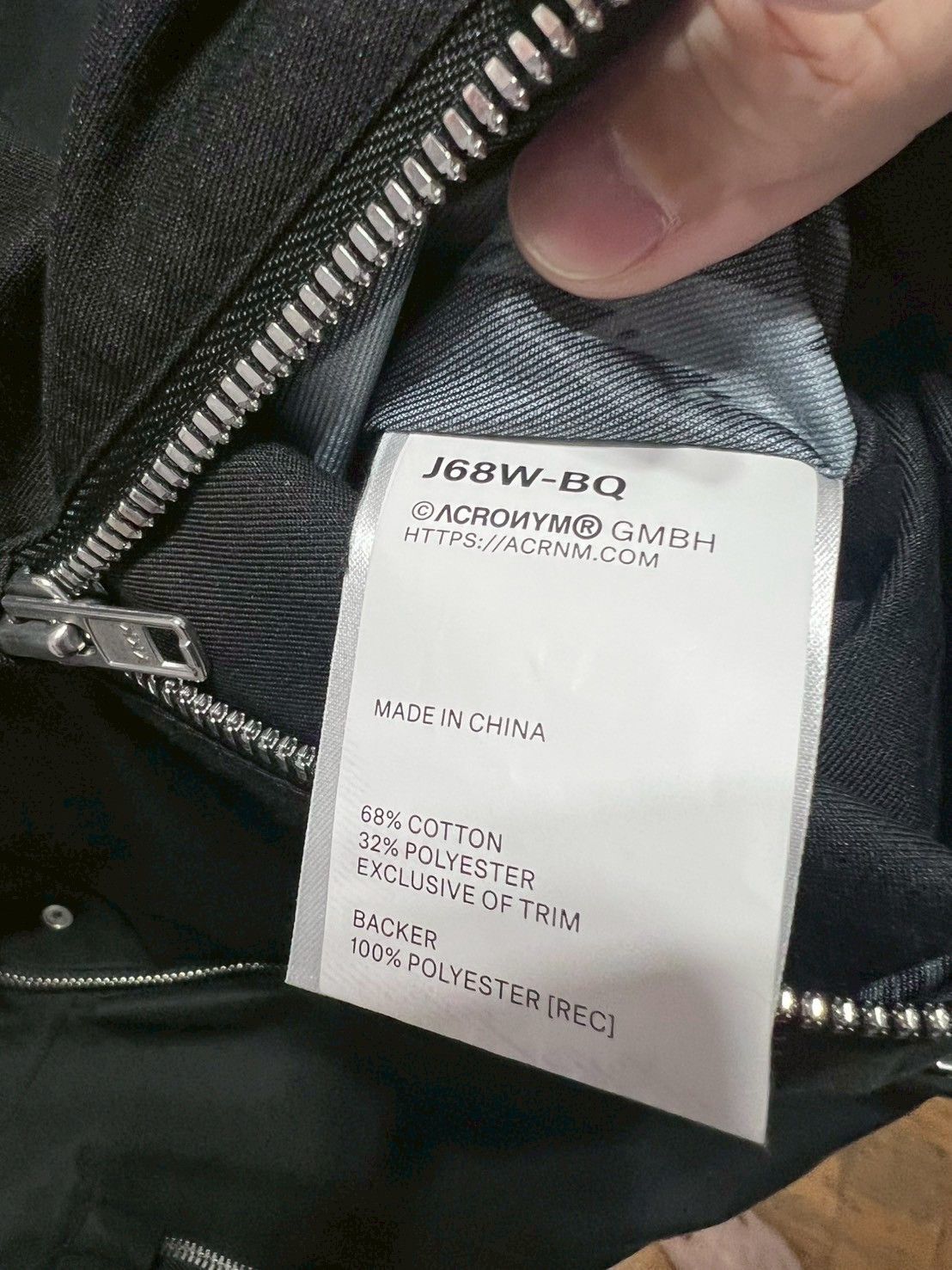 Acronym ACRONYM J68W-BQ Size US M / EU 48-50 / 2 - 5 Thumbnail