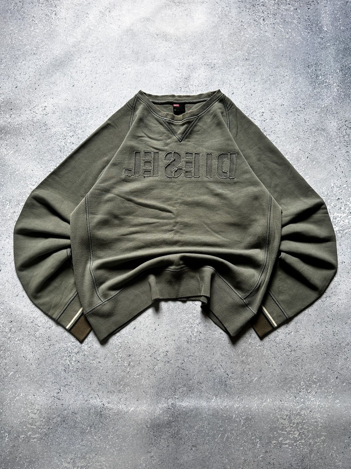 Diesel × Vintage Vintage Diesel Reversed Logo Sweatshirt Olive Spellout Faded Size US L / EU 52-54 / 3 - 1 Thumbnail
