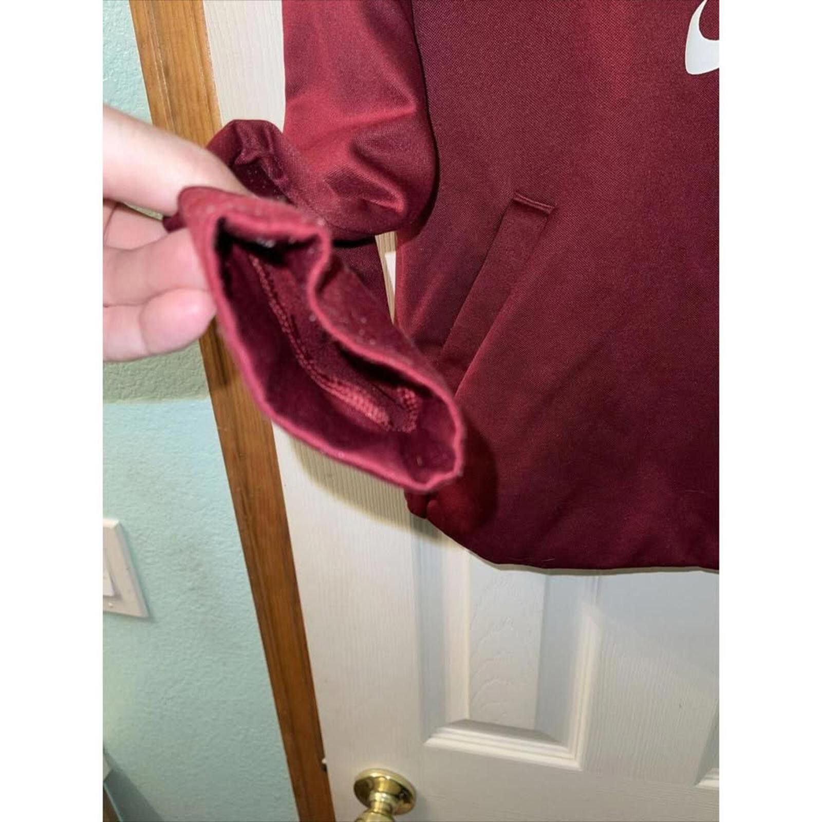 Other Nike Dri-FIT Maroon Hoodie with Bold Graphic Size US L / EU 52-54 / 3 - 4 Thumbnail