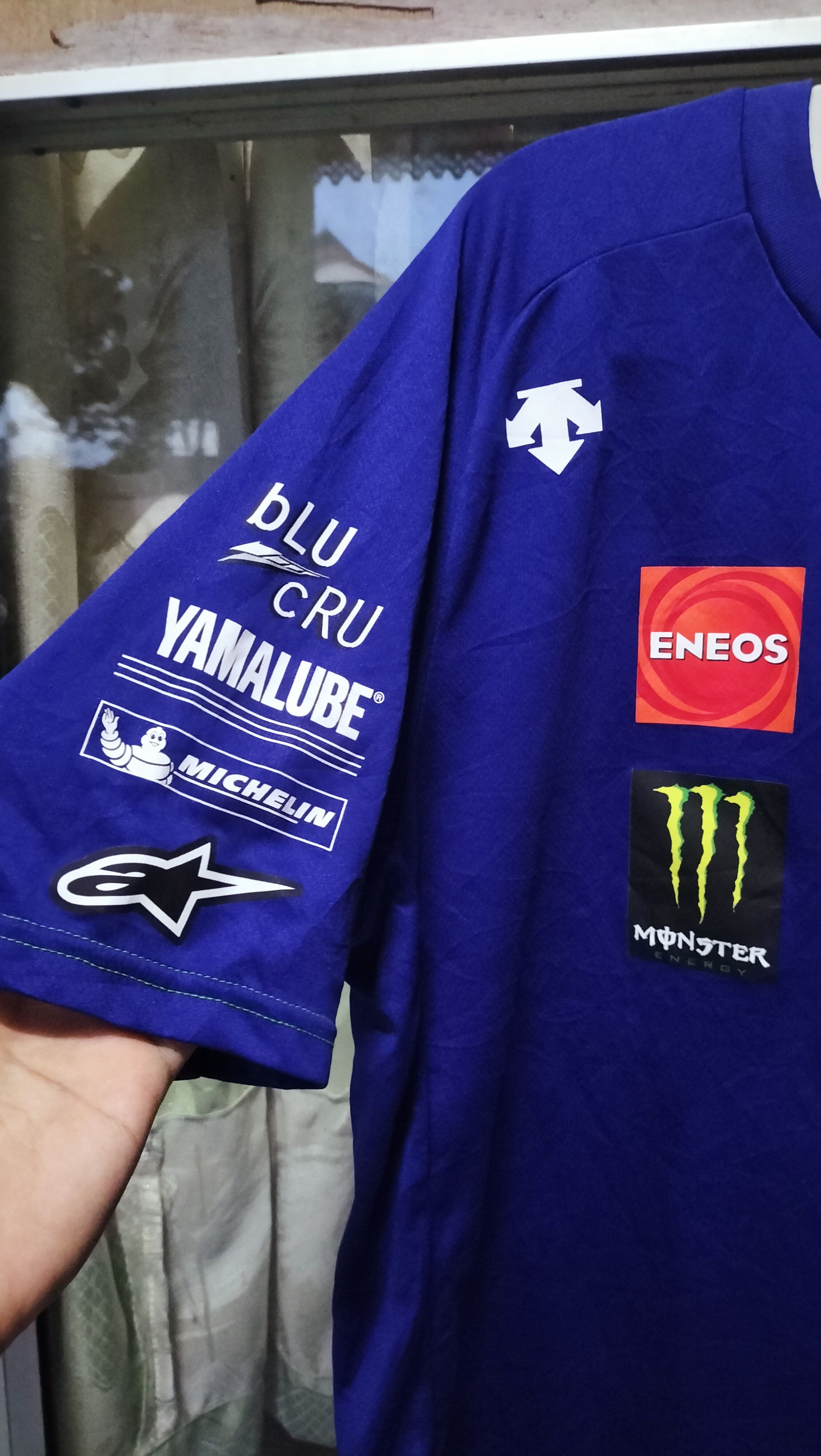 Yamaha Yamaha Monster Oakley Alphines Racing Team Club Size US M / EU 48-50 / 2 - 5 Thumbnail