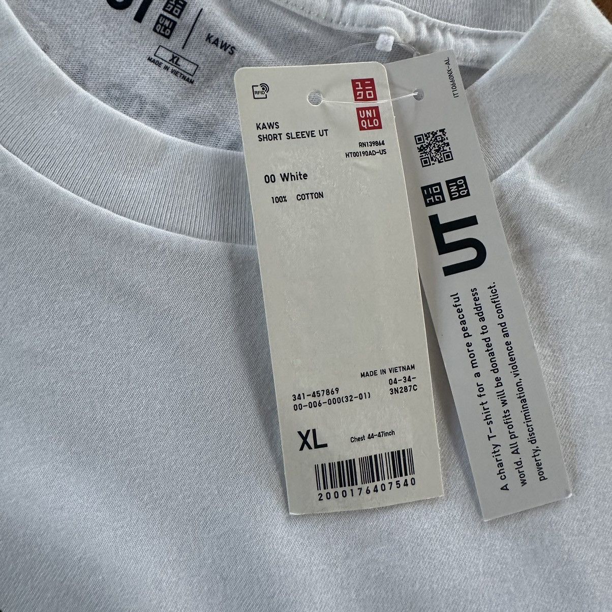 Kaws Kaws x Uniqlo “Peace for All” Shirt Size US XL / EU 56 / 4 - 4 Thumbnail