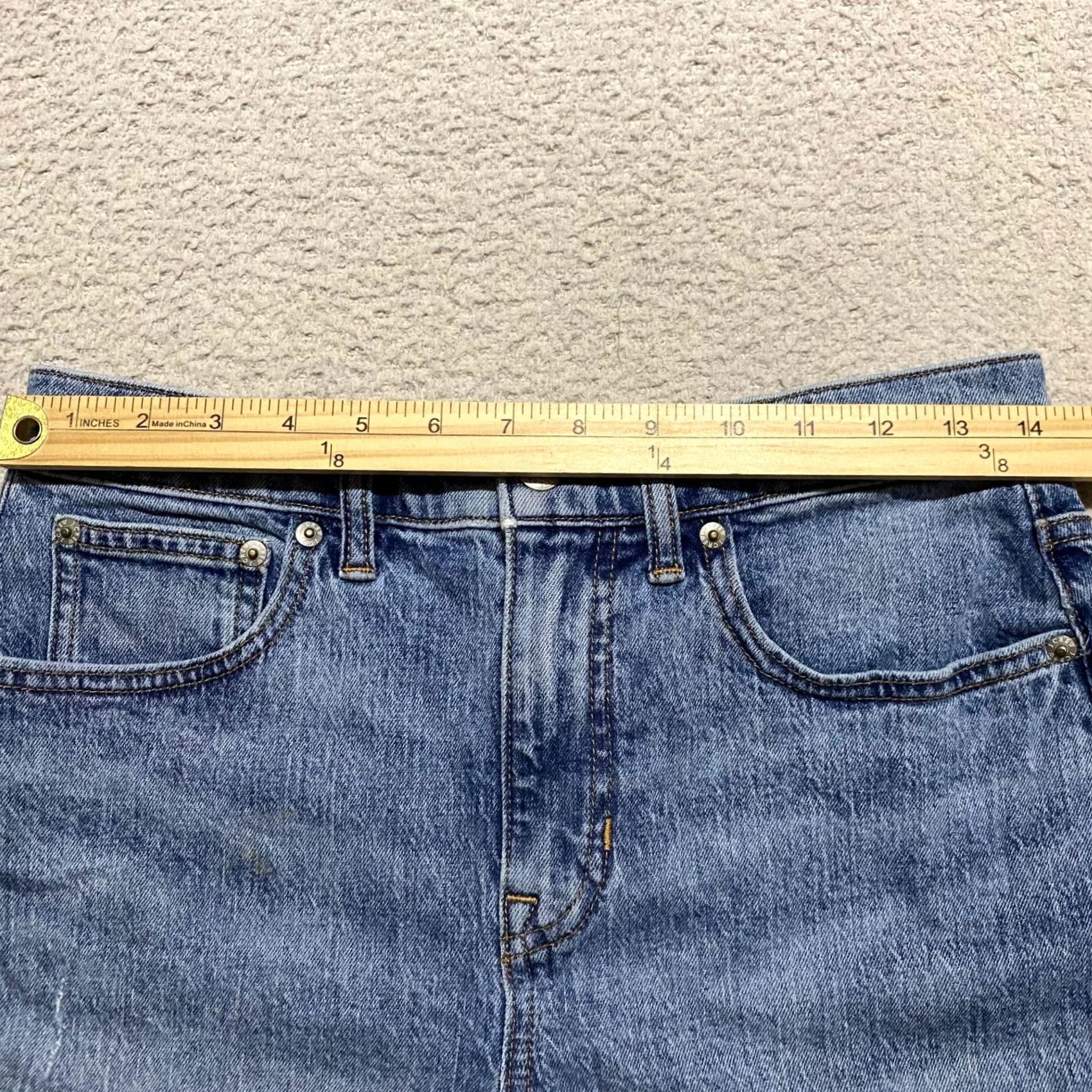 J.Crew J. Crew Jeans Short Blue Denim Cut-Off Distressed Medium Wash High Rise 27 Womens Regular 5-Pocket Design Cotton Spandex Boys? Size 27" / US 4 / IT 40 - 7 Thumbnail