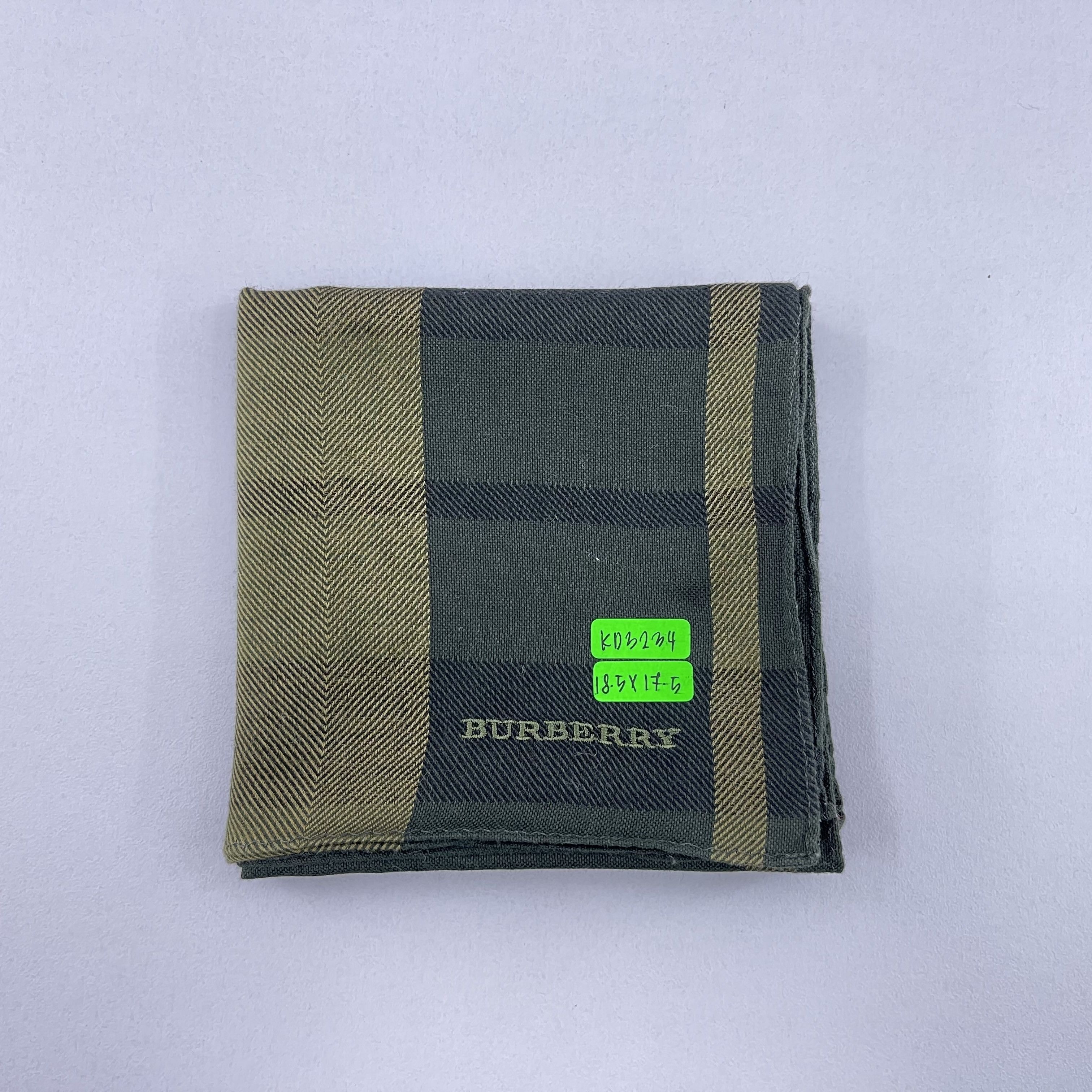 Burberry × Vintage Burberry Handkerchief/Neckerchief/Bandana-KD3234 Size ONE SIZE - 5 Thumbnail