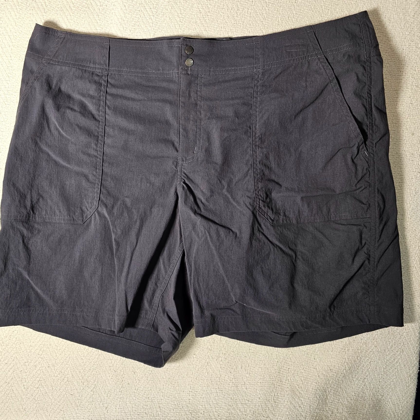 ExOfficio ExOfficio Women's Cargo Shorts Size 16 Lightweight Nylon 7" Inseam Gray Casual Size 38" / US 16 / IT 52 - 2 Thumbnail
