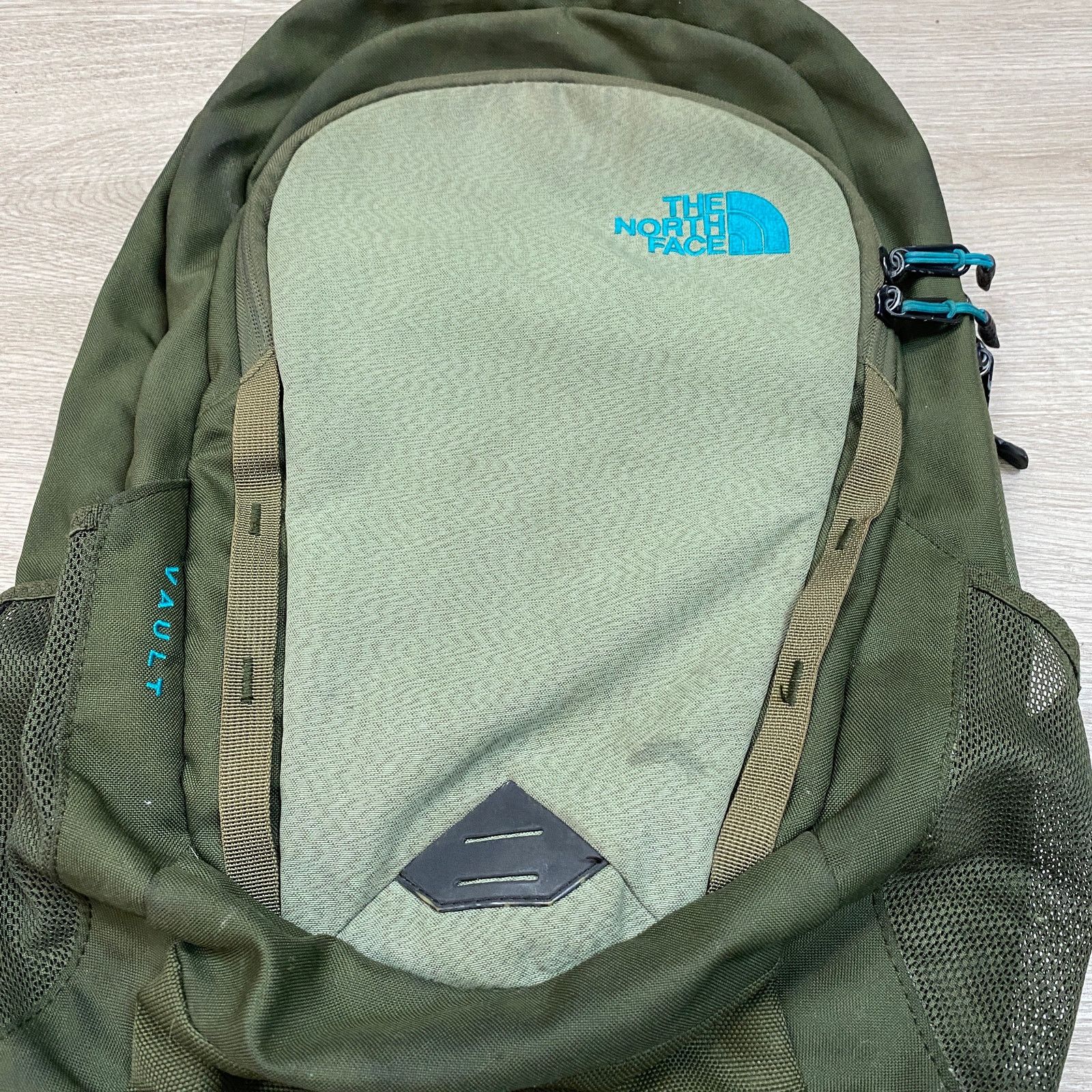 The North Face The North Face Vault Everyday Commuter Backpack Daypack Size ONE SIZE - 2 Thumbnail