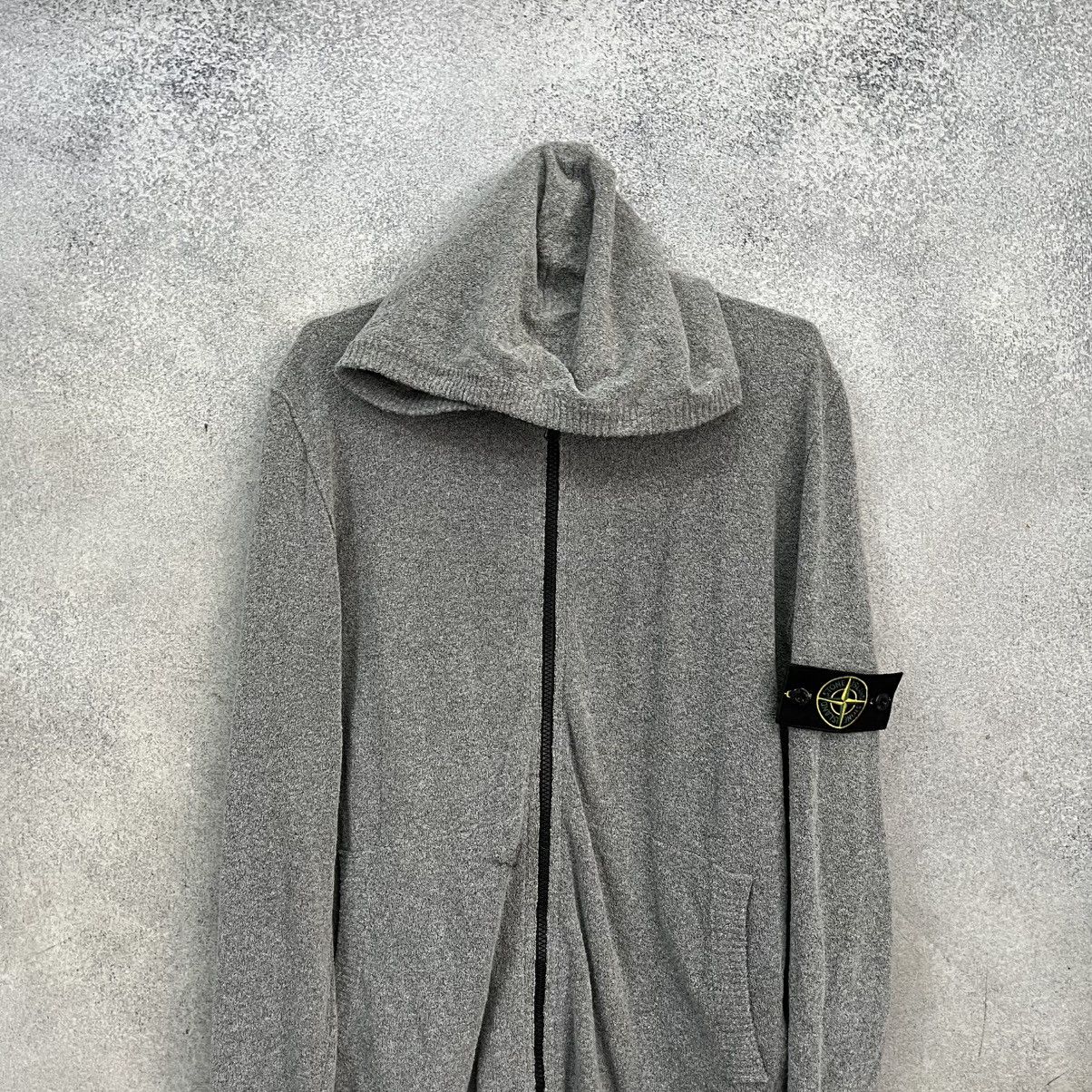 Stone Island Stone Island Zip-hoodie Sweater Size L Size US L / EU 52-54 / 3 - 3 Thumbnail