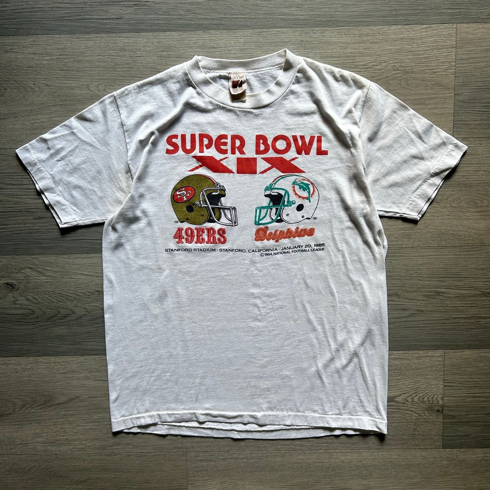 Other Vintage 1984 logo 7 Super Bowl XIX 49ers vs Dolphins T-Shirt Size US L / EU 52-54 / 3 - 2 Thumbnail