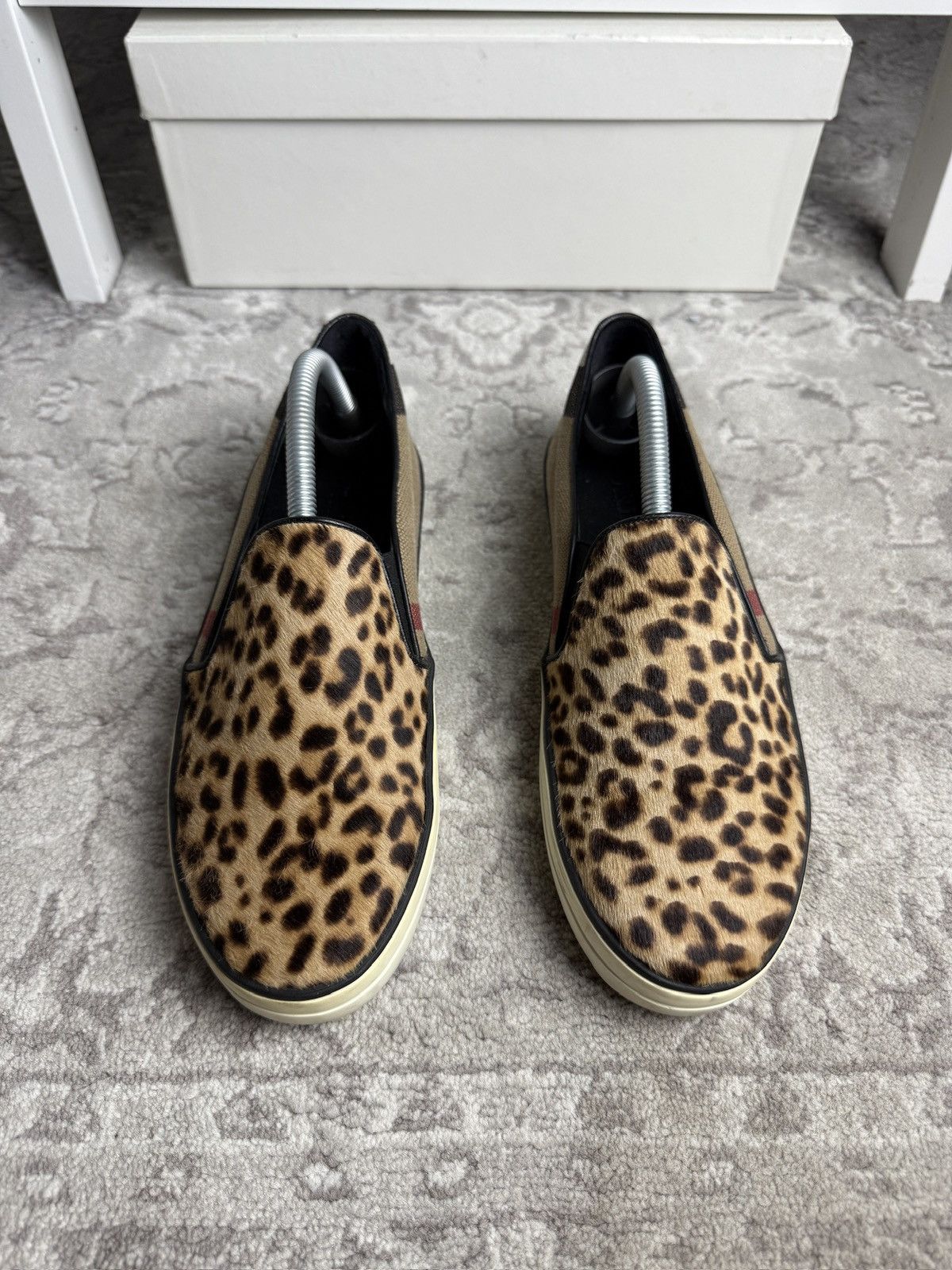 Burberry Burberry London nova check leopard print slip on sneakers US9 Size US 9 / IT 39 - 4 Thumbnail