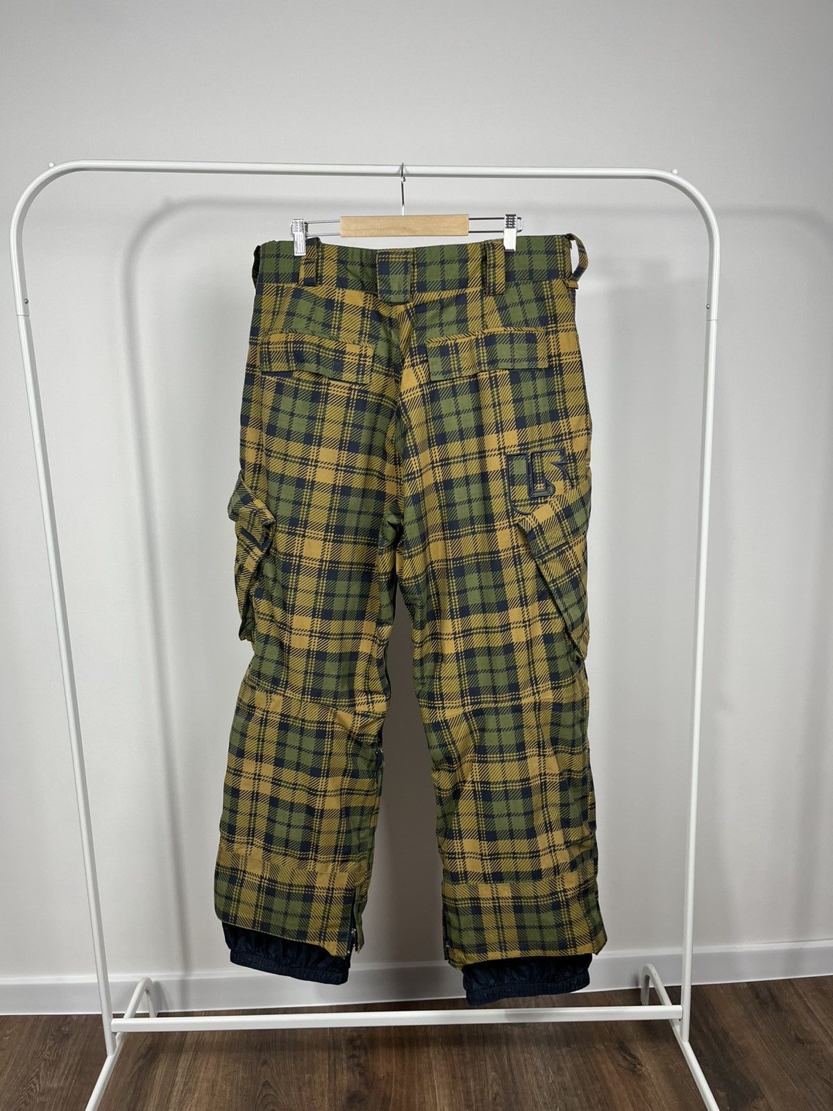 Burton Burton Plaid Snowboard Pants Cargo Shell XL Size US 36 / EU 52 - 15 Thumbnail