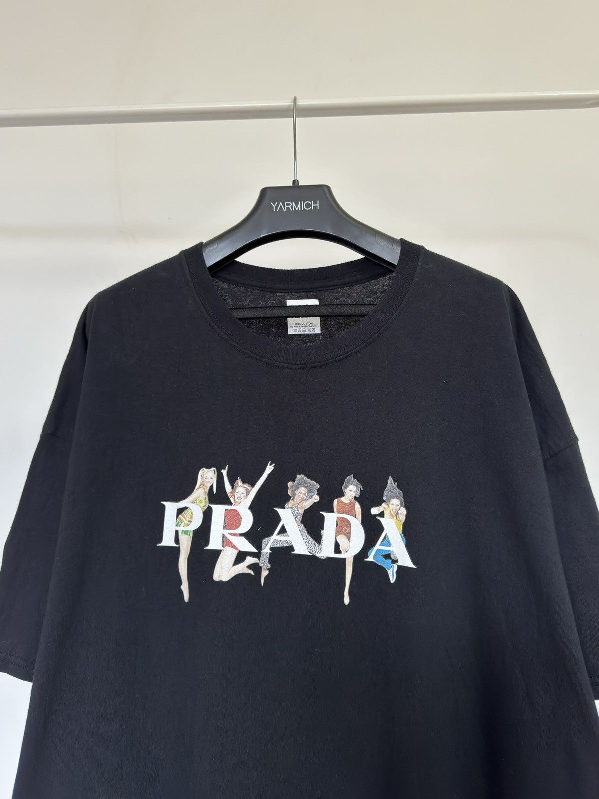 Other Funny Women Like Prada Joke T Shirt Bootleg Size US XXL / EU 58 / 5 - 2 Thumbnail