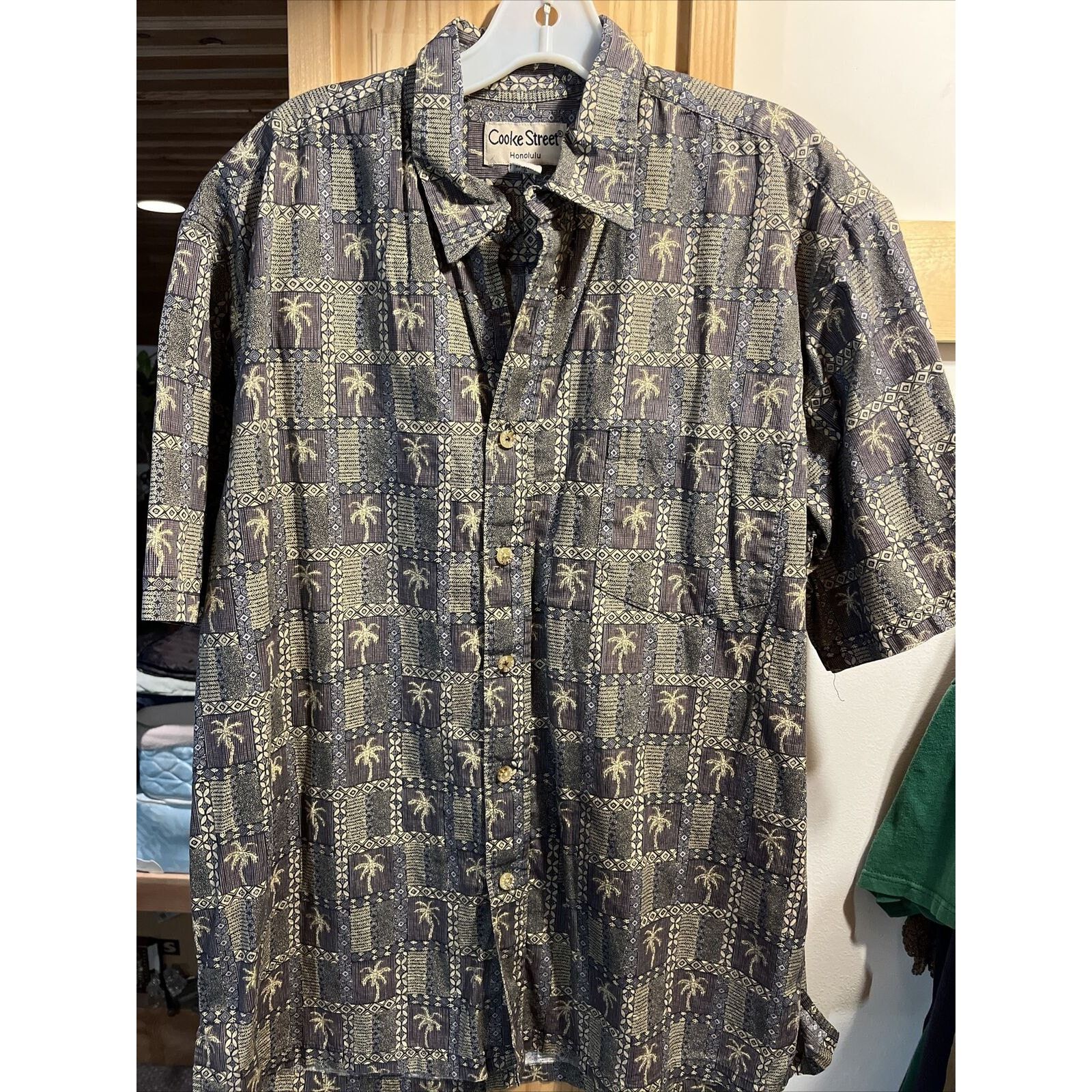 Other Cooke Street Honolulu Men’s L Tribal Print SS Cotton Shirt Size US L / EU 52-54 / 3 - 2 Thumbnail