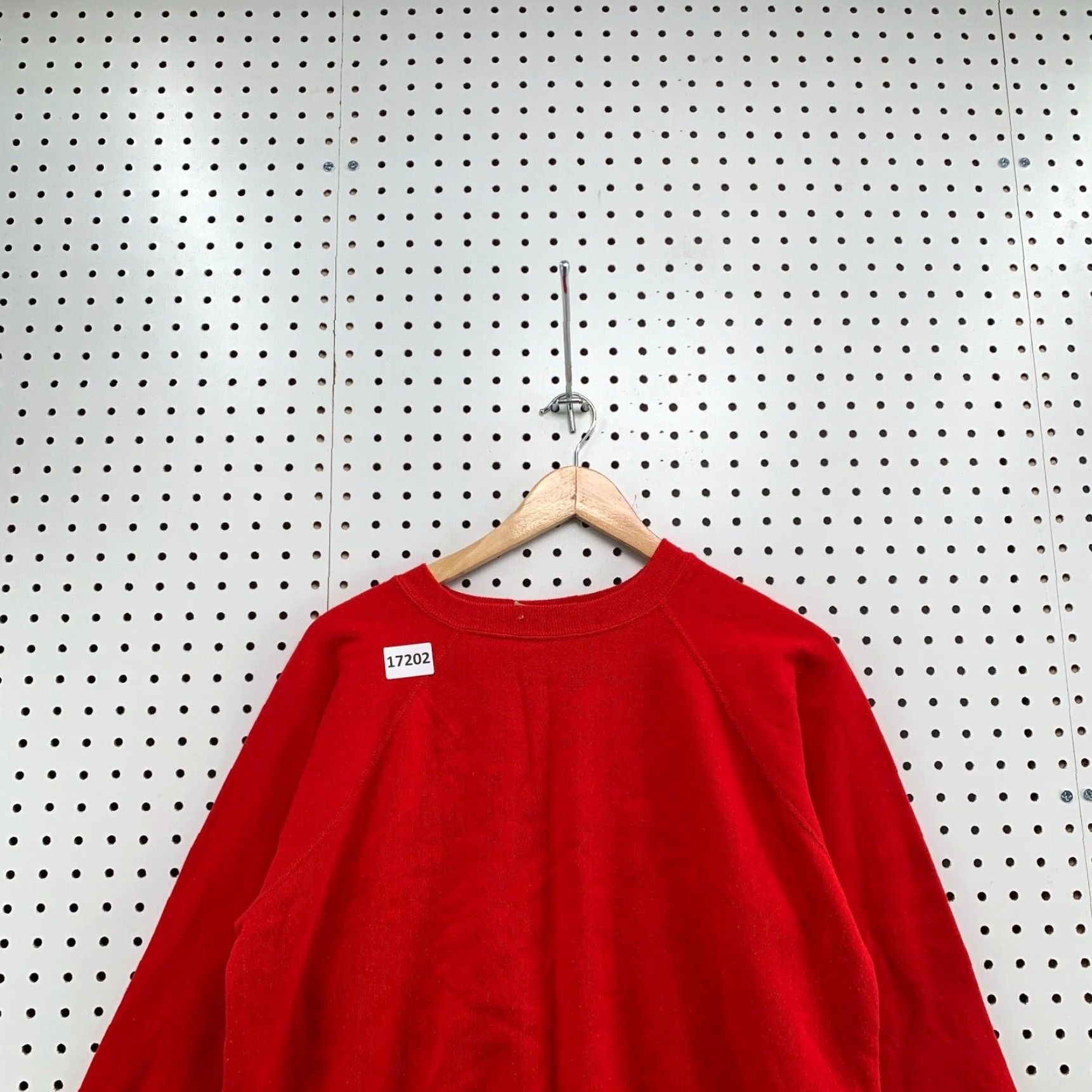 Vintage VINTAGE Reeves Sweatshirt Crew Neck Red Adult Small 21X23 80s Pullover Mens Size US S / EU 44-46 / 1 - 2 Thumbnail