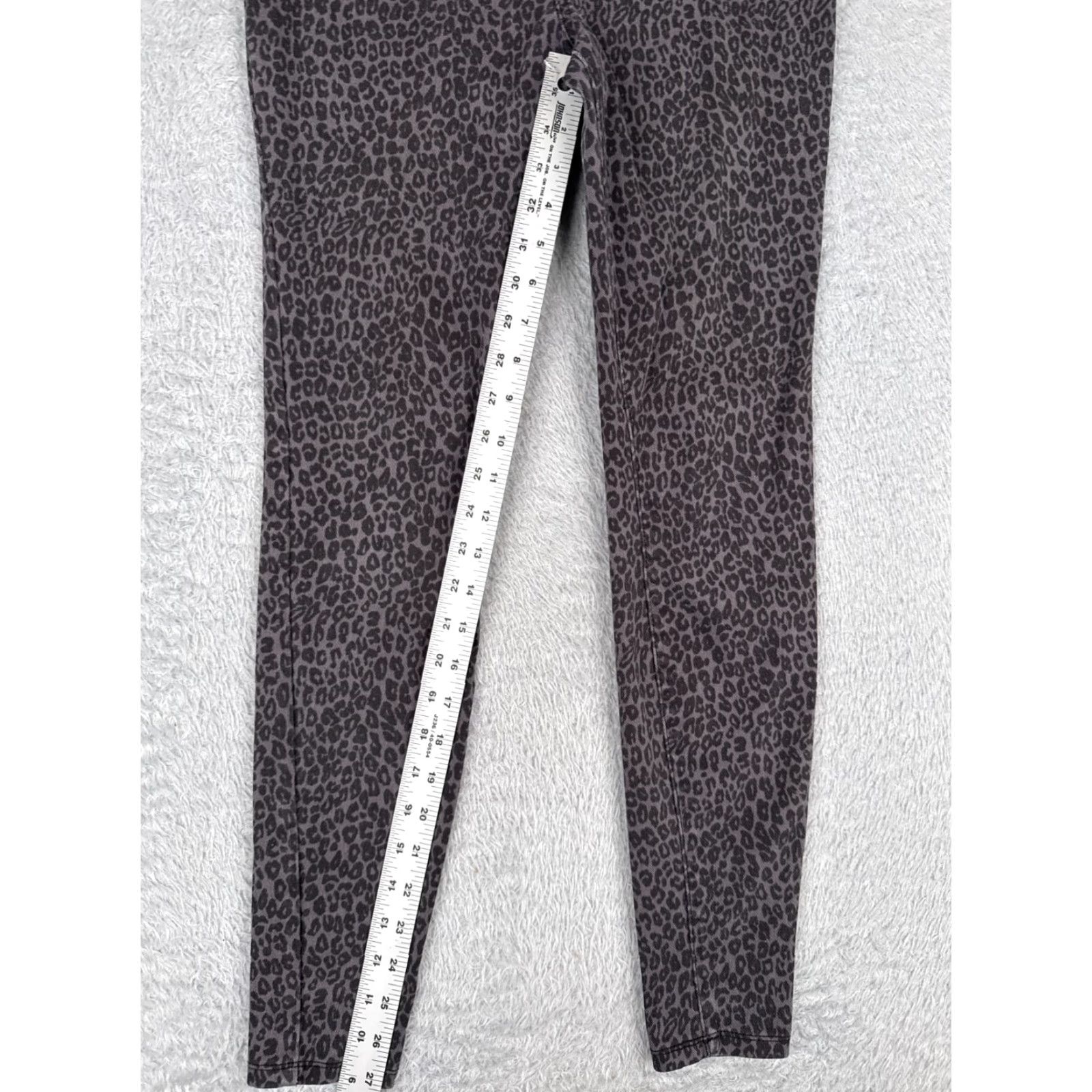 Vintage Time And Tru Jeans Women Small Gray Leopard Print Pull-On Tapered Skinny Size 28" / US 6 / IT 42 - 5 Thumbnail