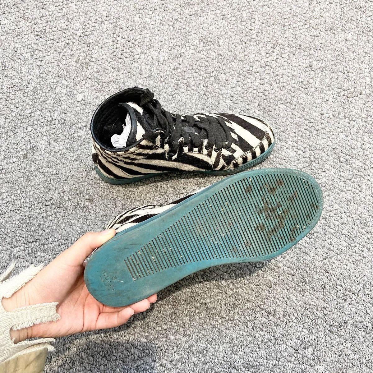 Gucci Gucci high-top sneakers with a black and white zebra Size US 7 / IT 37 - 3 Thumbnail