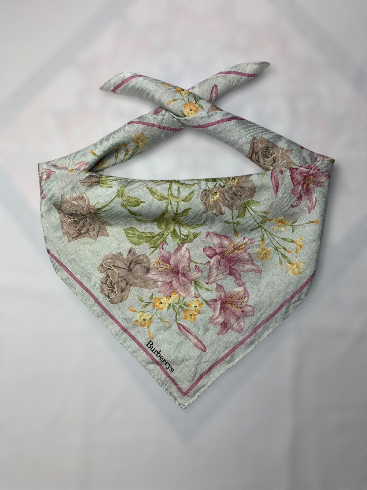 Burberry Burberry Handkerchief / Neckerchief / Bandana Size ONE SIZE - 6 Thumbnail