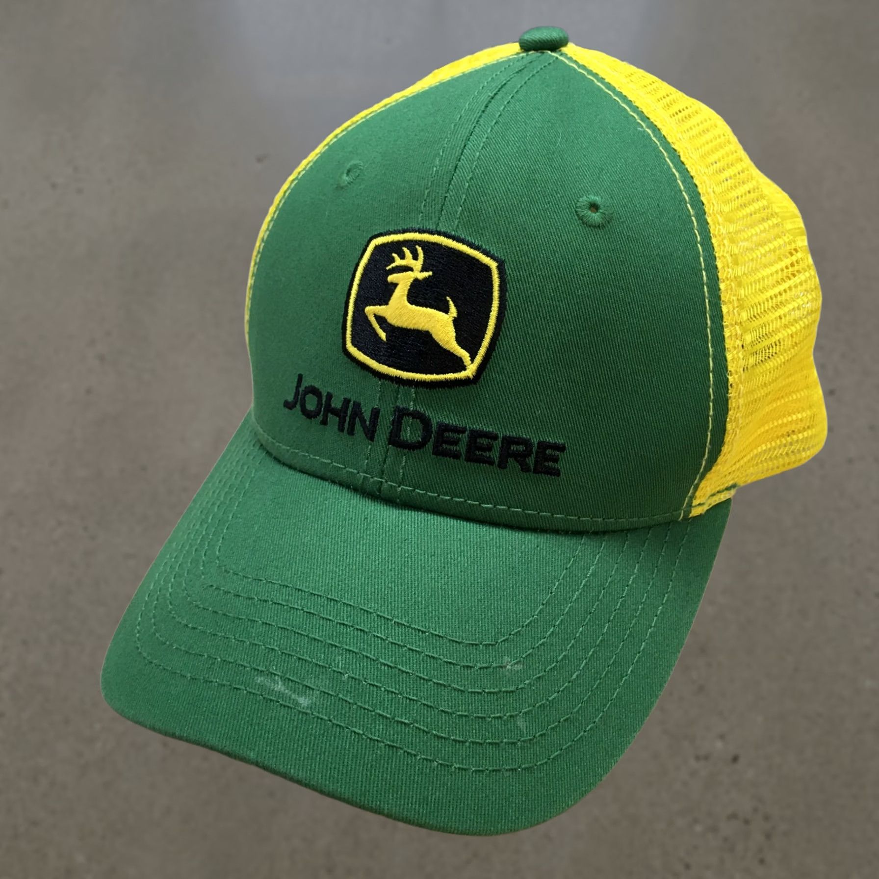John Deere John Deere Trucker Hat Mens Green OS Adjustable Embroidered Logo Curved Brim Size ONE SIZE - 1 Thumbnail
