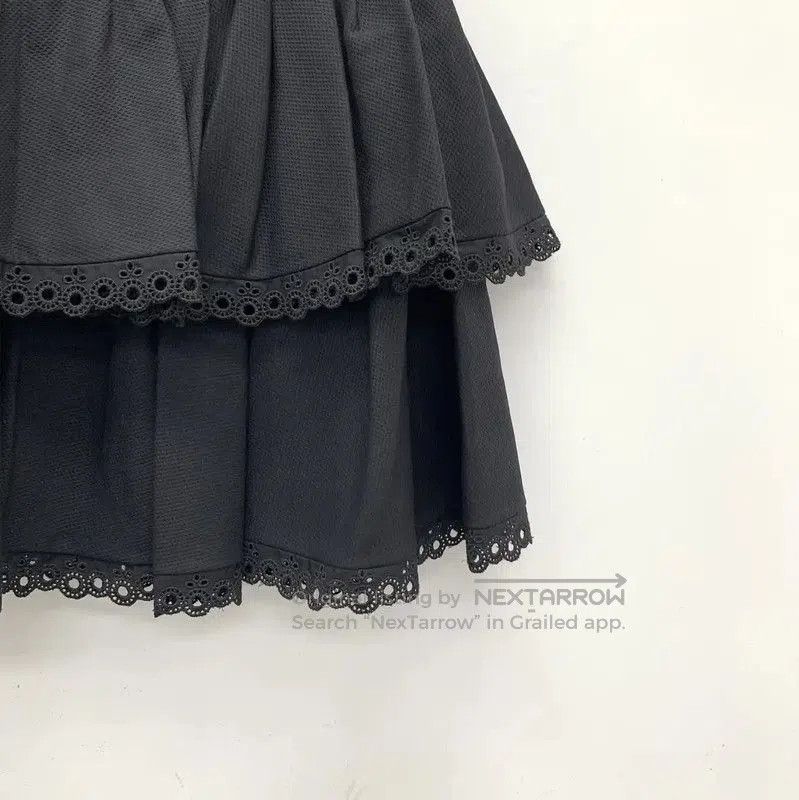Alexander McQueen Alexander McQueen Black Cotton Ruffled Skirt . Size 26" / US 2 / IT 38 - 4 Thumbnail