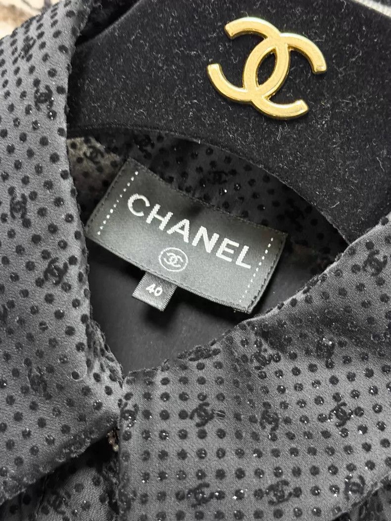 Chanel Chanel Velvet dark pattern logo long-sleeved shirt Size S / US 4 / IT 40 - 5 Thumbnail