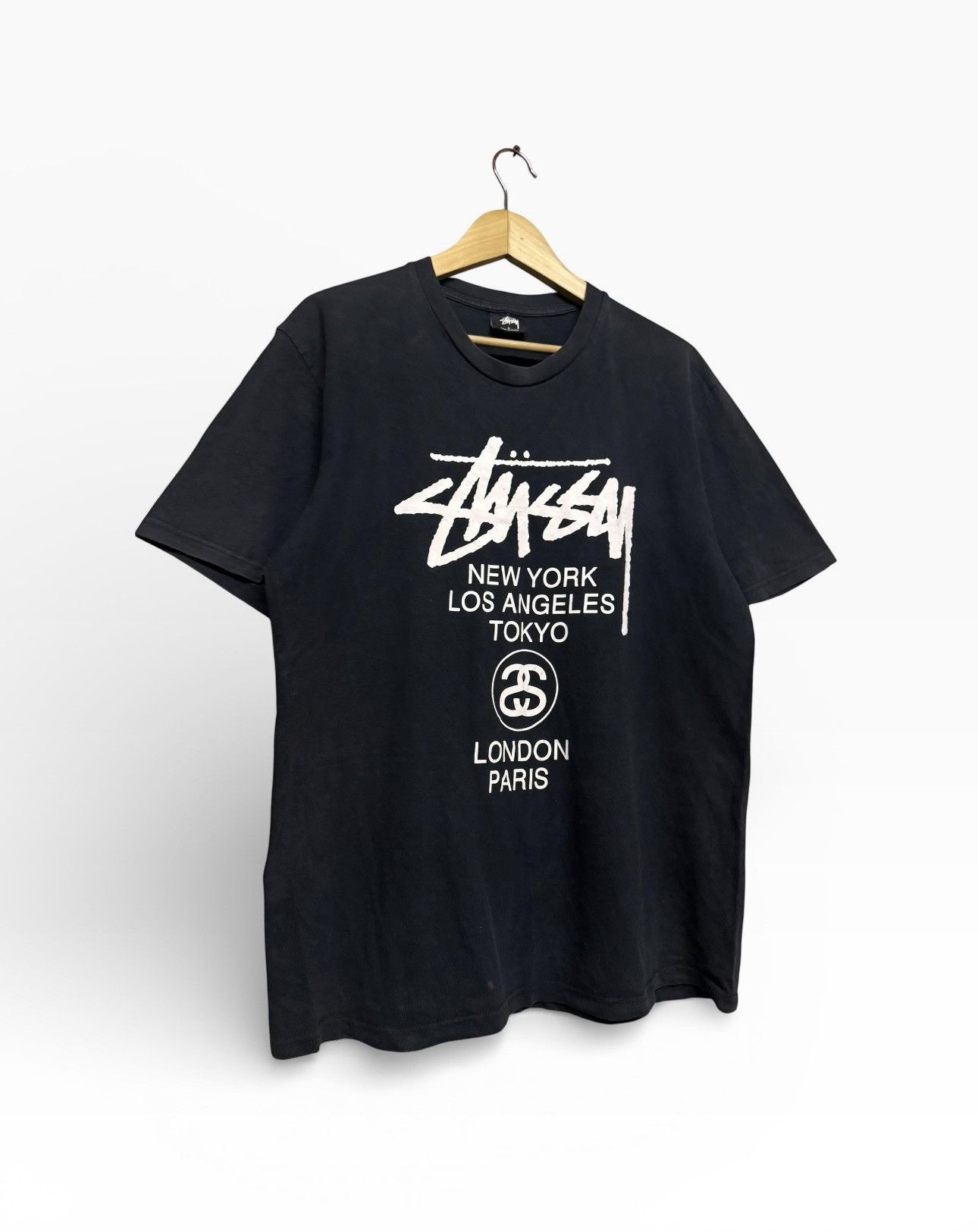 Stussy OG🔥Stussy World Tour Tee Size US L / EU 52-54 / 3 - 6 Thumbnail