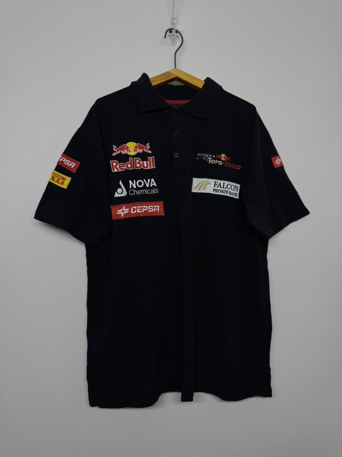 Red Bull Vintage Y2k Infiniti Red Bull Racing polo t shirt Size US M / EU 48-50 / 2 - 2 Thumbnail