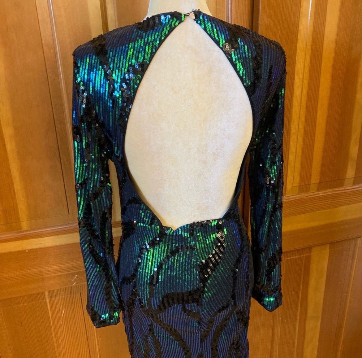 Designer × Other Nwt, Lavishly Paris Women’s Backless Sequin Dress Size M / US 6-8 / IT 42-44 - 11 Thumbnail