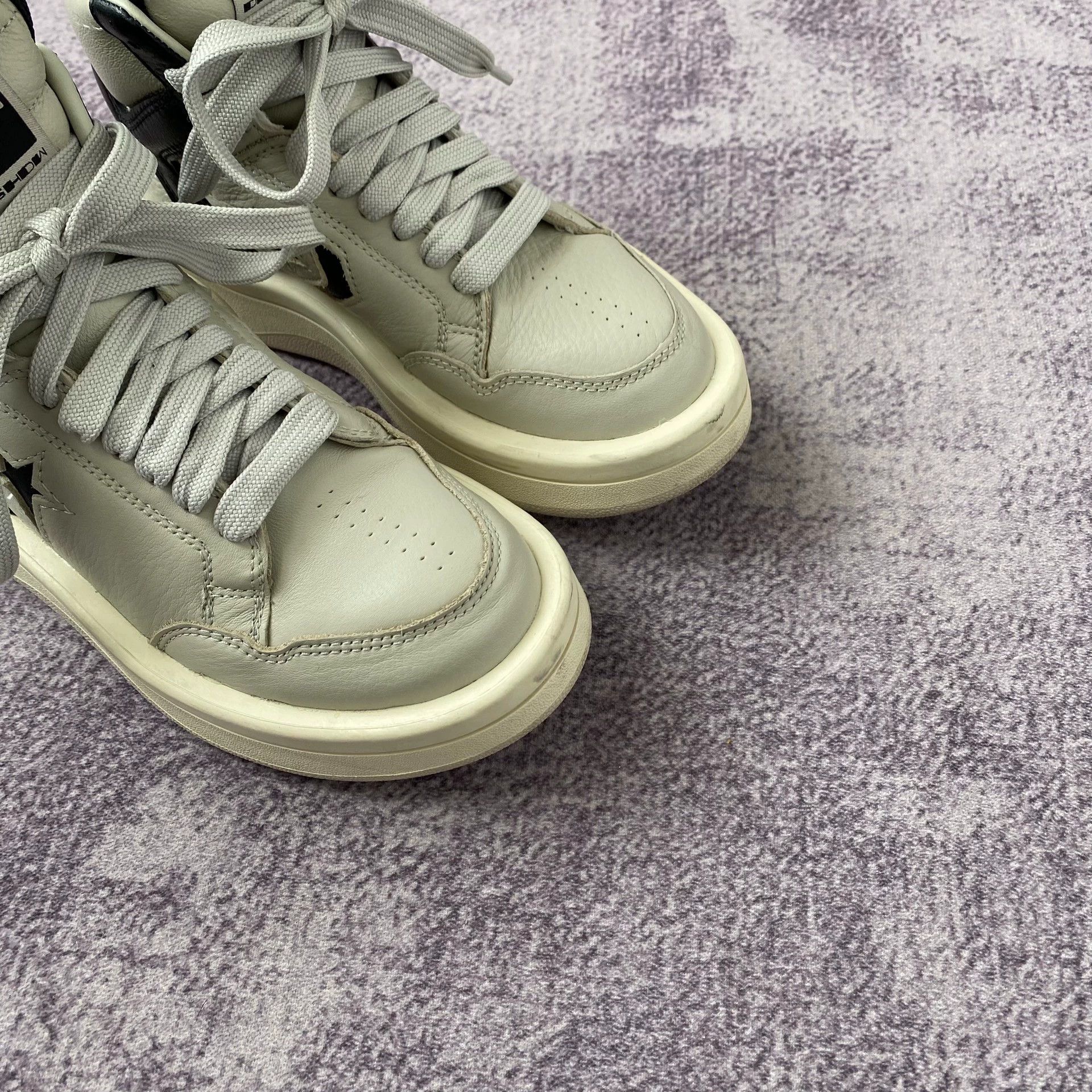 Rick Owens Rick Owens turbowpn Black, White, and Grey High-Top Sneakers Size US 5.5 / IT 35.5 - 6 Thumbnail