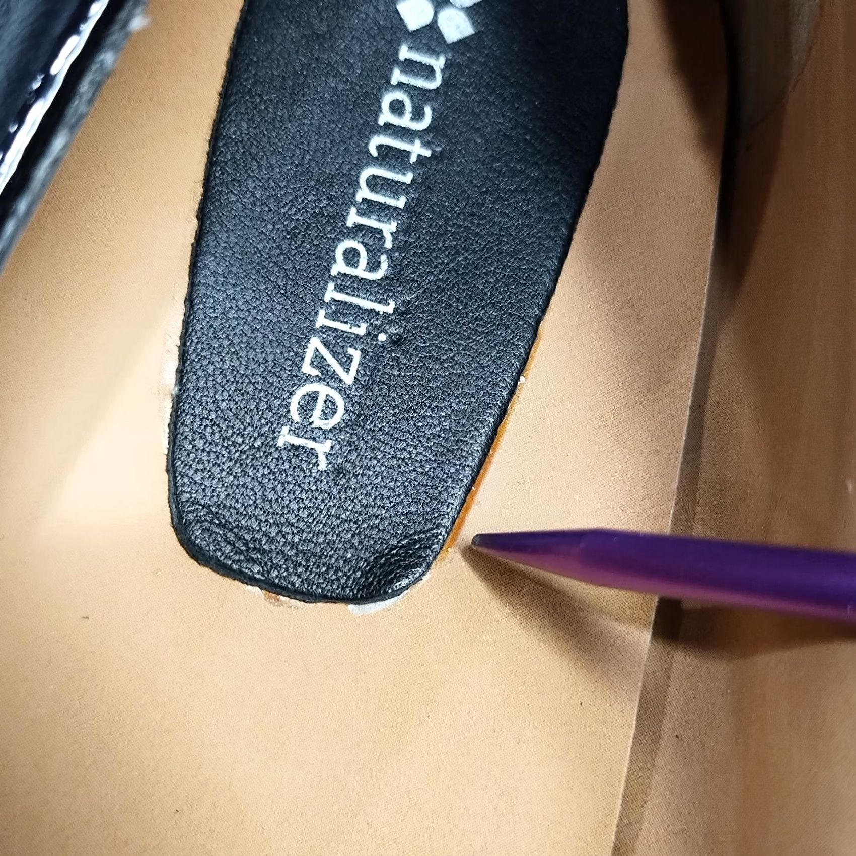 Naturalizer Naturalizer Sweeney Ballet Flats Womens Size 9W Black Leather Decorative Bow Flat Shoes Size US 9 / IT 39 - 5 Thumbnail
