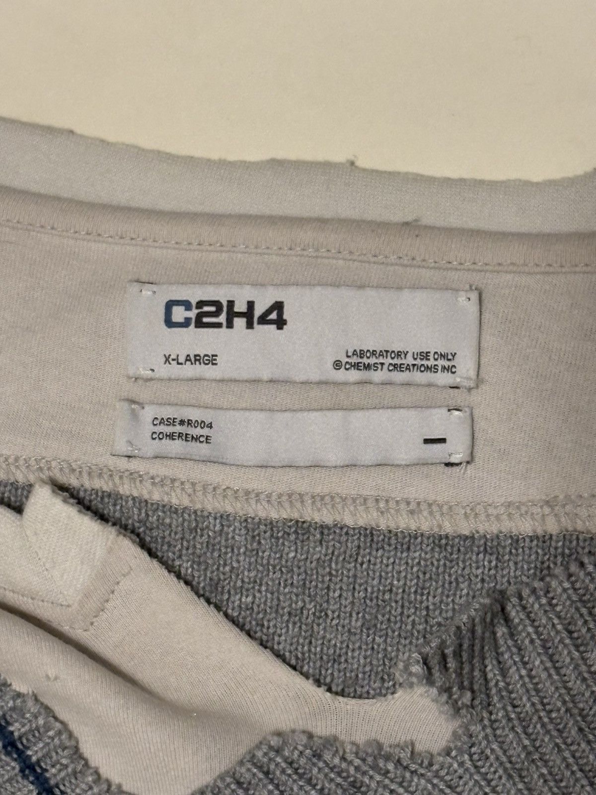C2H4 C2H4 Distressed Crewneck Size US XL / EU 56 / 4 - 4 Thumbnail