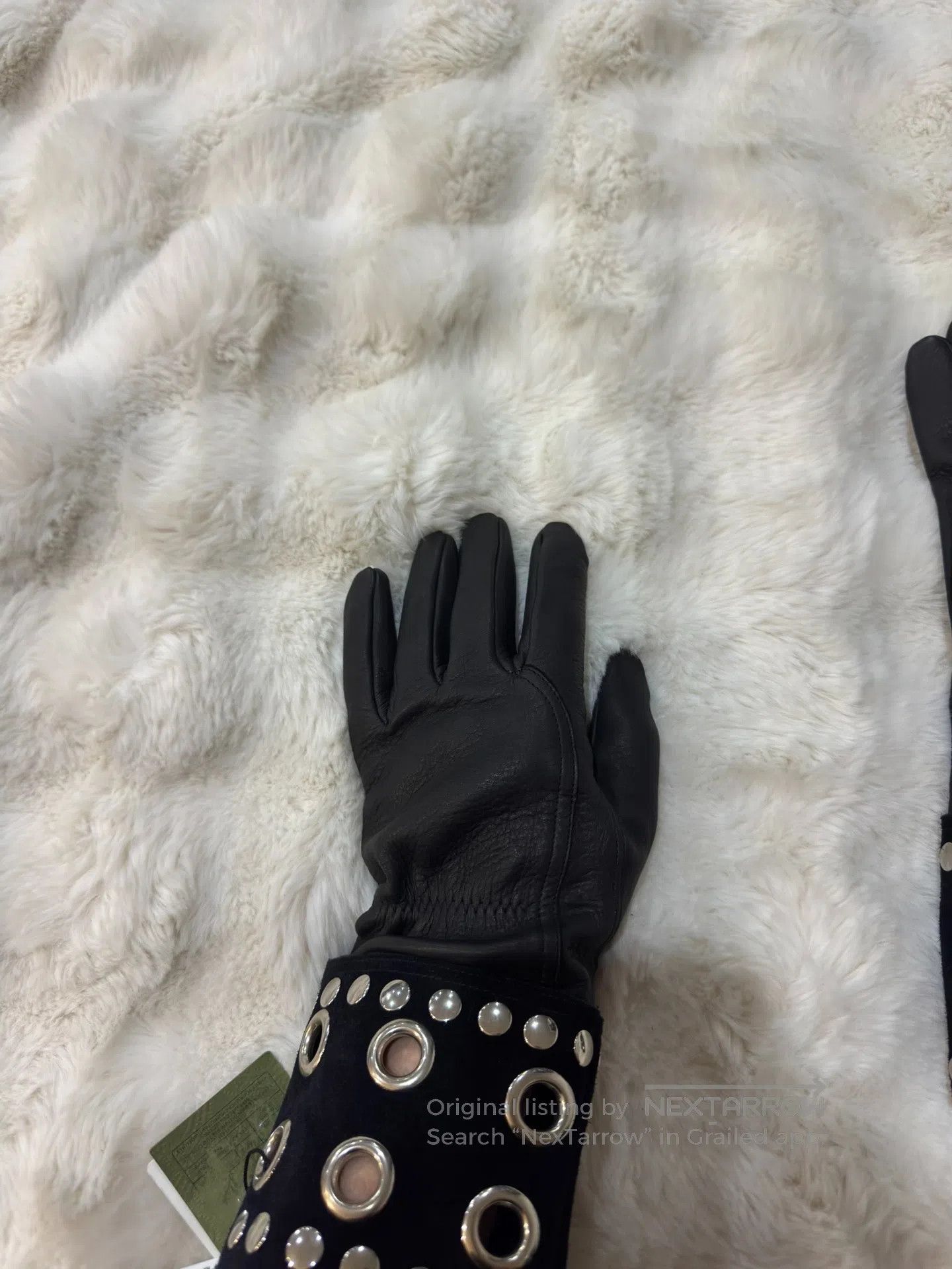 Gucci Guicci Deer Skin and Sheepskin Gloves| Size ONE SIZE - 6 Thumbnail