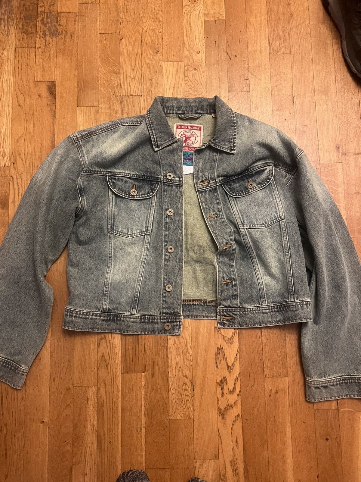 Deus Ex Machina Deus Ex Machina denim jacket size s patches Size US S / EU 44-46 / 1 - 1 Thumbnail