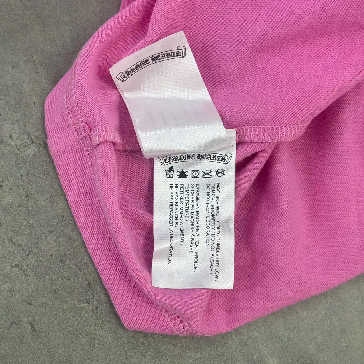 Chrome Hearts CHROME HEARTS Scroll Logo T-Shirt PINK Size US M / EU 48-50 / 2 - 9 Thumbnail