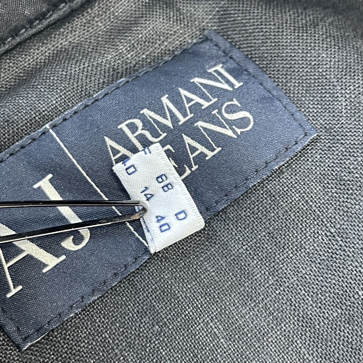 Armani × Vintage Vintage Armani Jeans Linen Blazer Size M Size M / US 6-8 / IT 42-44 - 12 Thumbnail