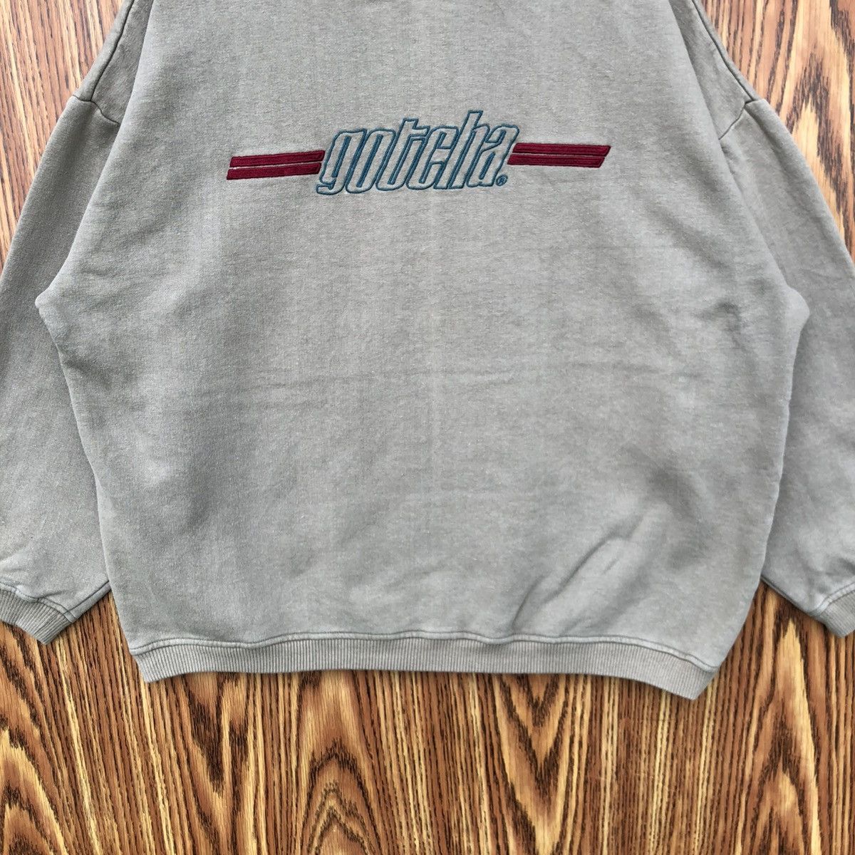 Gotcha Vintage Gotcha Sweatshirt Crewneck Pullover Size US L / EU 52-54 / 3 - 4 Thumbnail