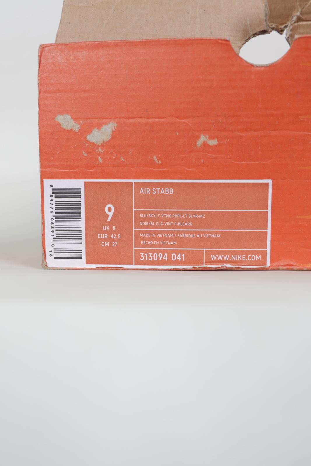 Nike 05' Nike x Footpatrol Air Stabb Low-Top Sneakers Size US 9 / EU 42 - 11 Thumbnail