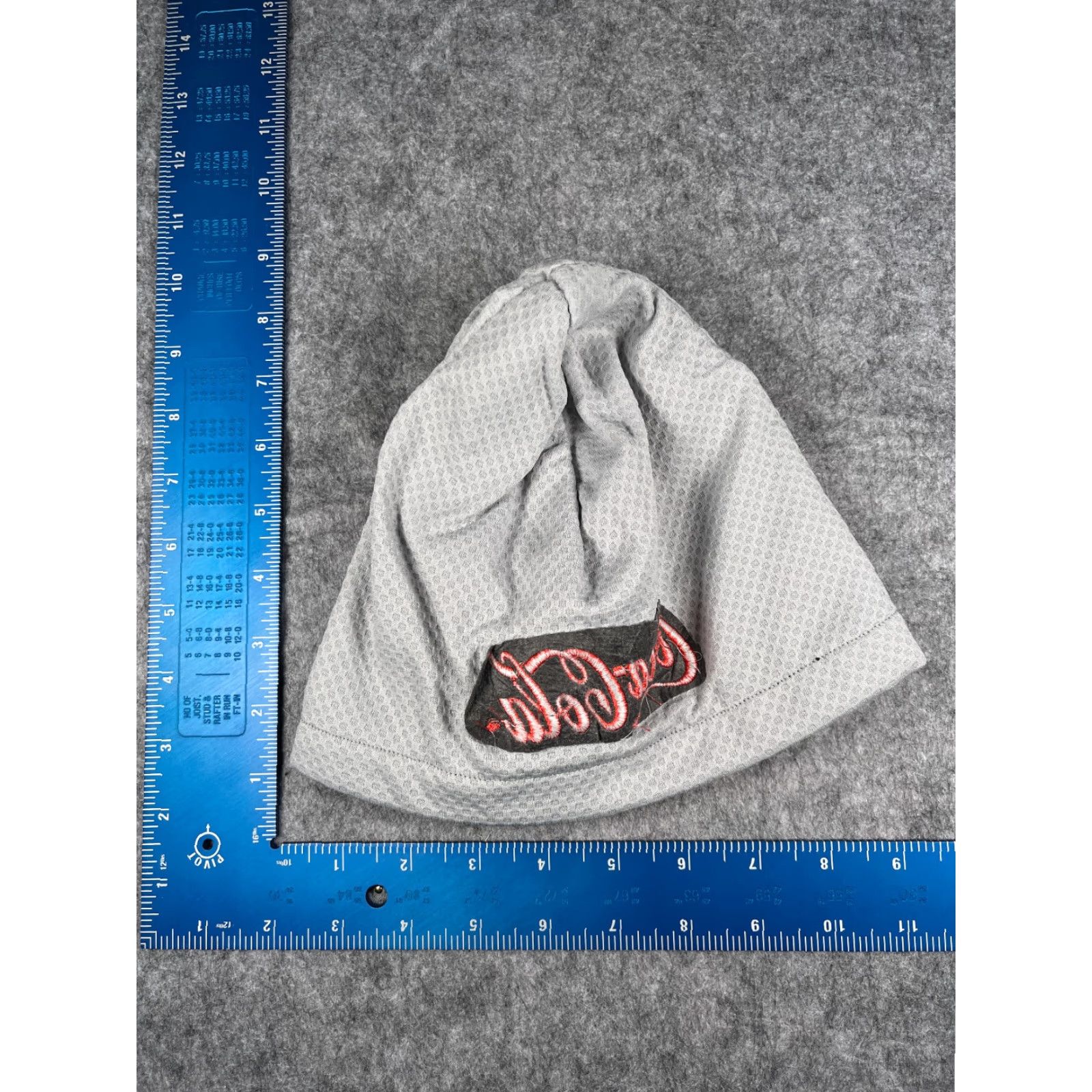 Vintage Coca Cola Beanie Toque Beanie Hat One Size Black Gray Knit Acrylic Cotton Polyester Lined Sport-Tek Men Beanie Logo Ski Casual Travel Workwear Size ONE SIZE - 4 Thumbnail