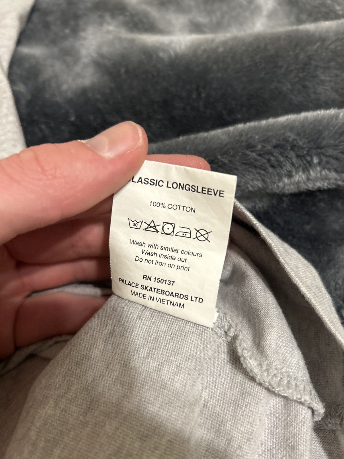 Palace Palace Long-Sleeve Gray Size US M / EU 48-50 / 2 - 6 Thumbnail