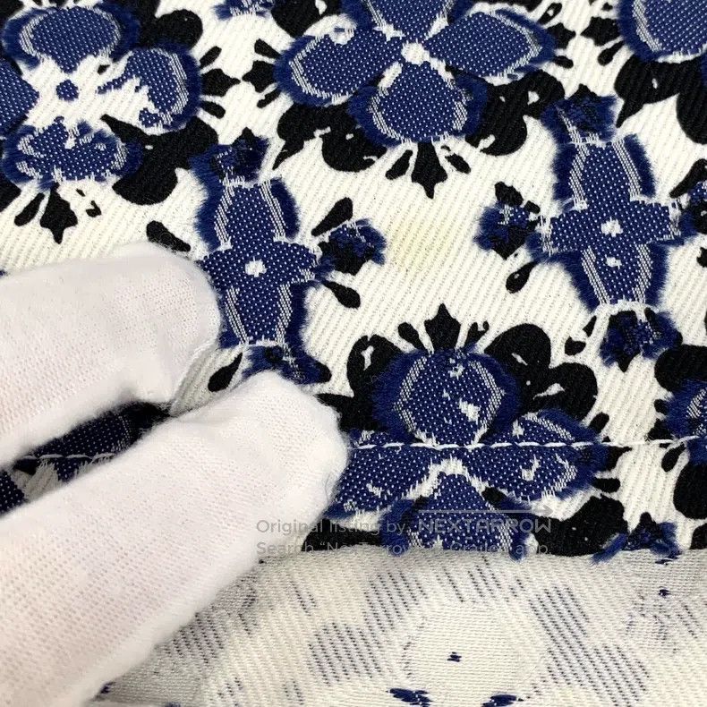 Louis Vuitton Louis Vuitton 24 Blue and White Floral Cotton Casual Denim Size US 34 / EU 50 - 8 Thumbnail